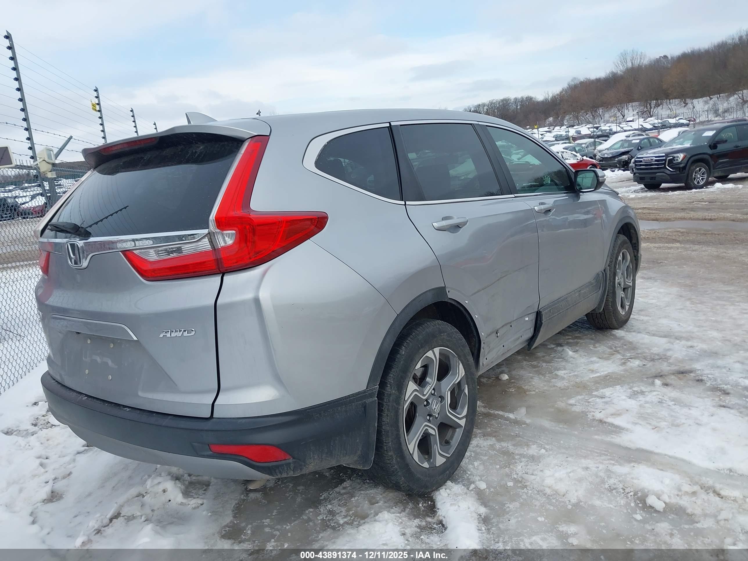 HONDA CR-V image 4