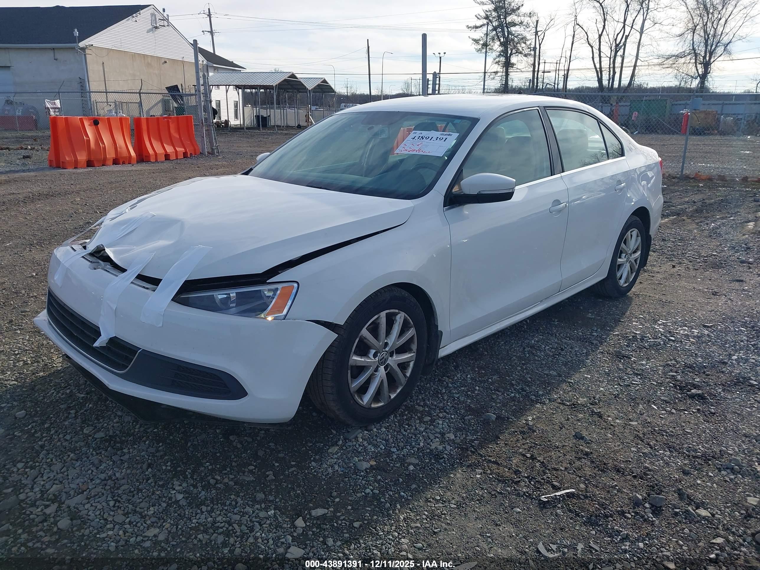 VOLKSWAGEN JETTA image 2