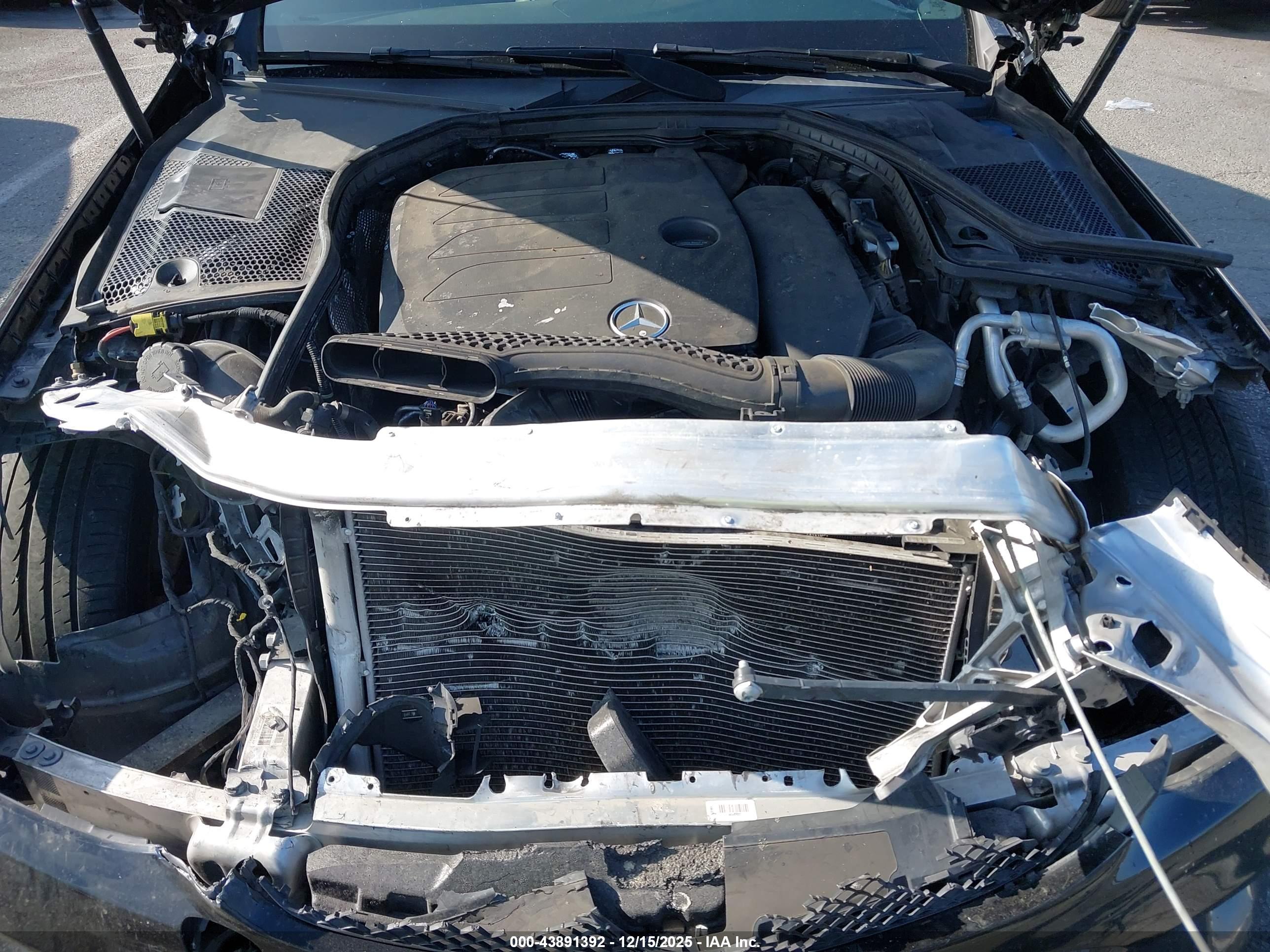 MERCEDES-BENZ C image 10