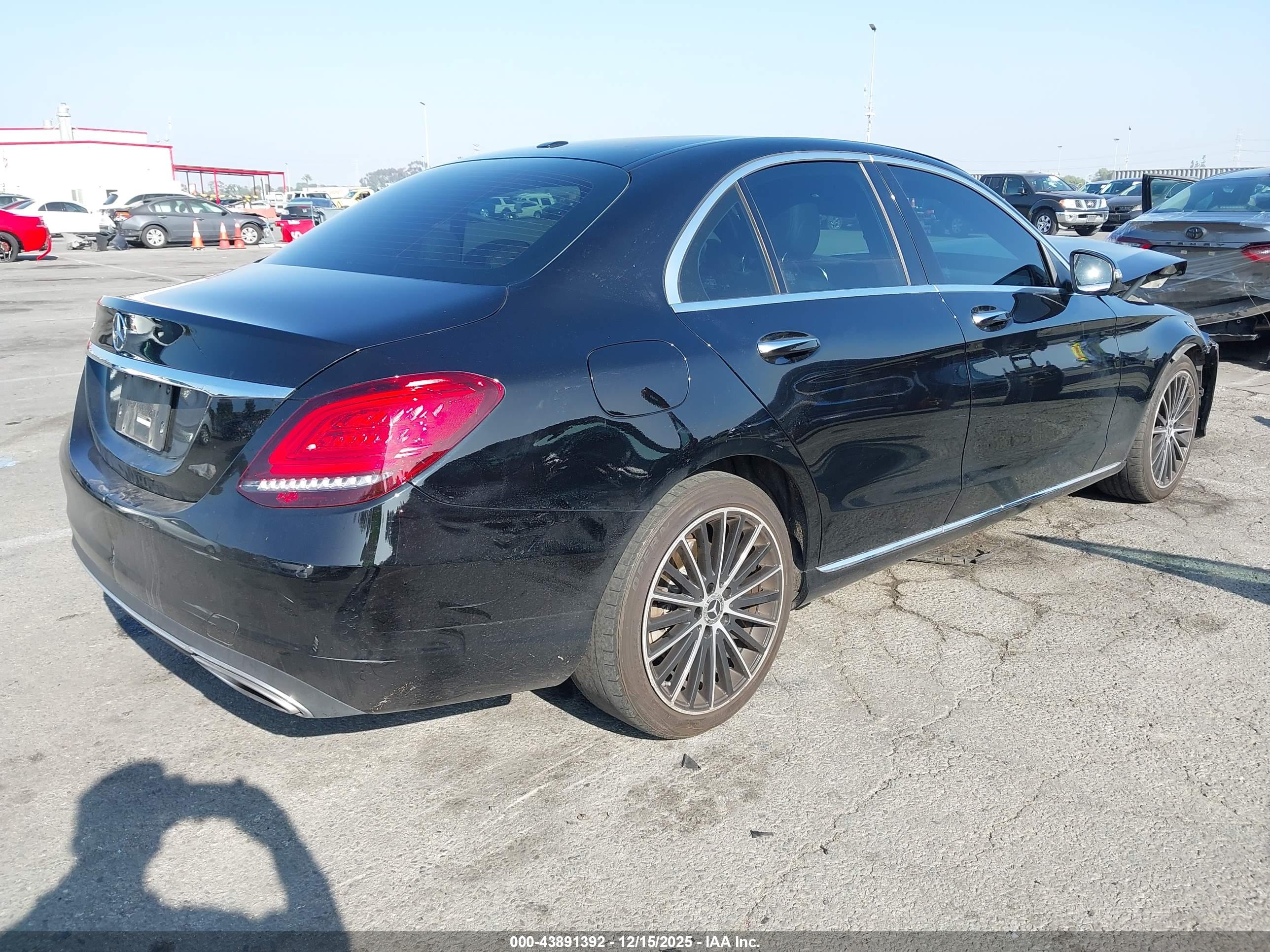 MERCEDES-BENZ C image 4