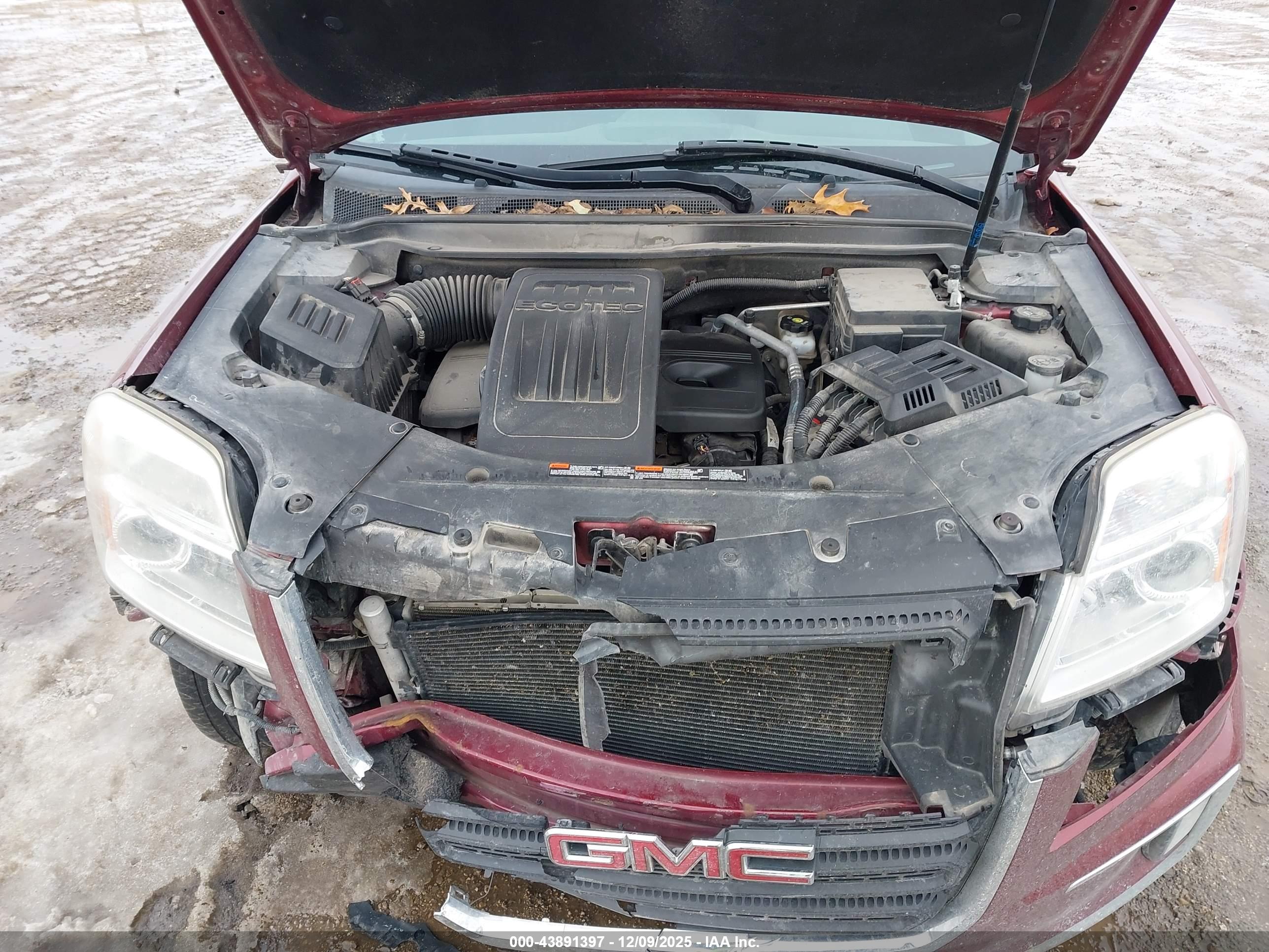 GMC TERRAIN image 10
