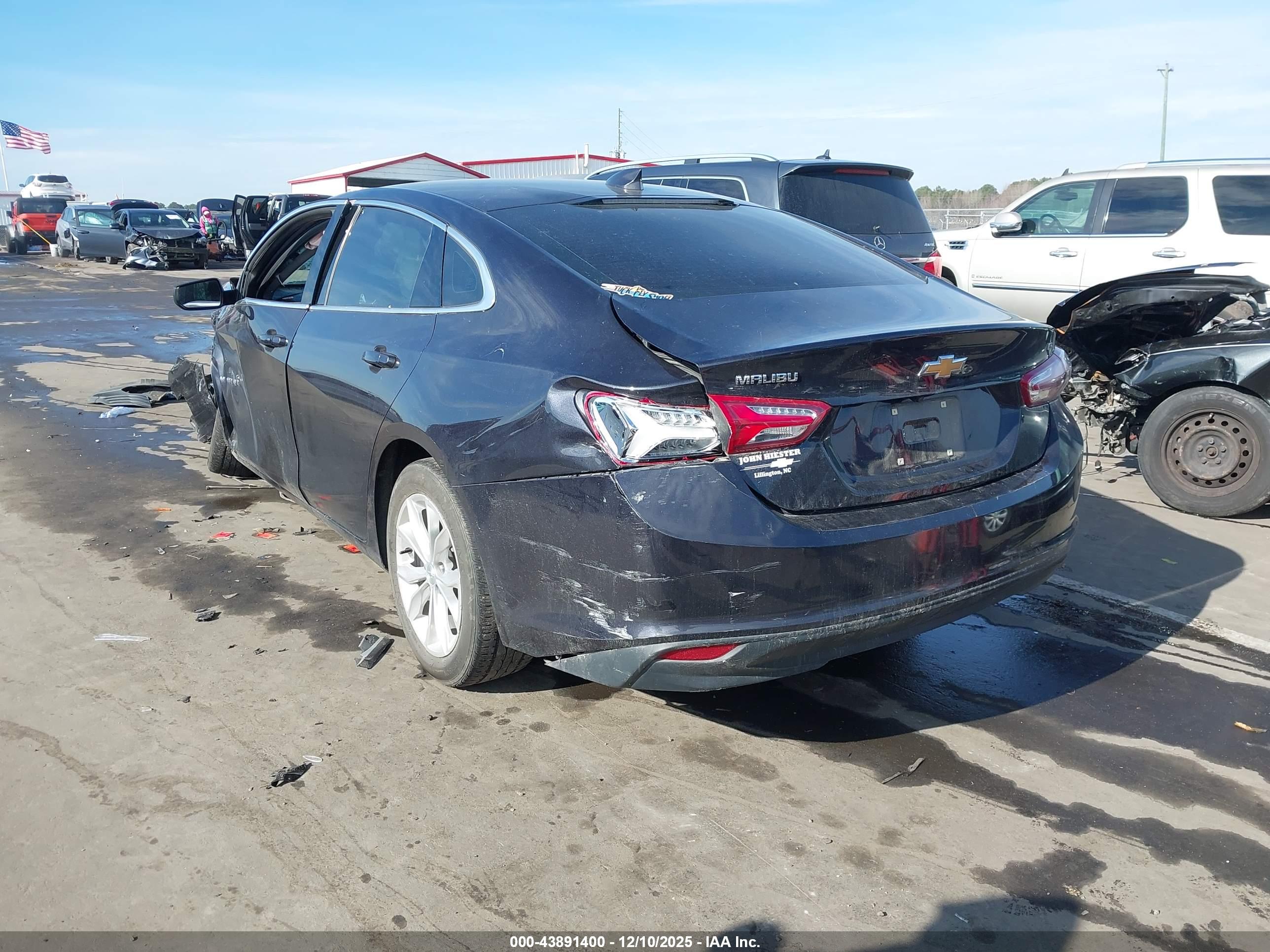 CHEVROLET MALIBU image 3