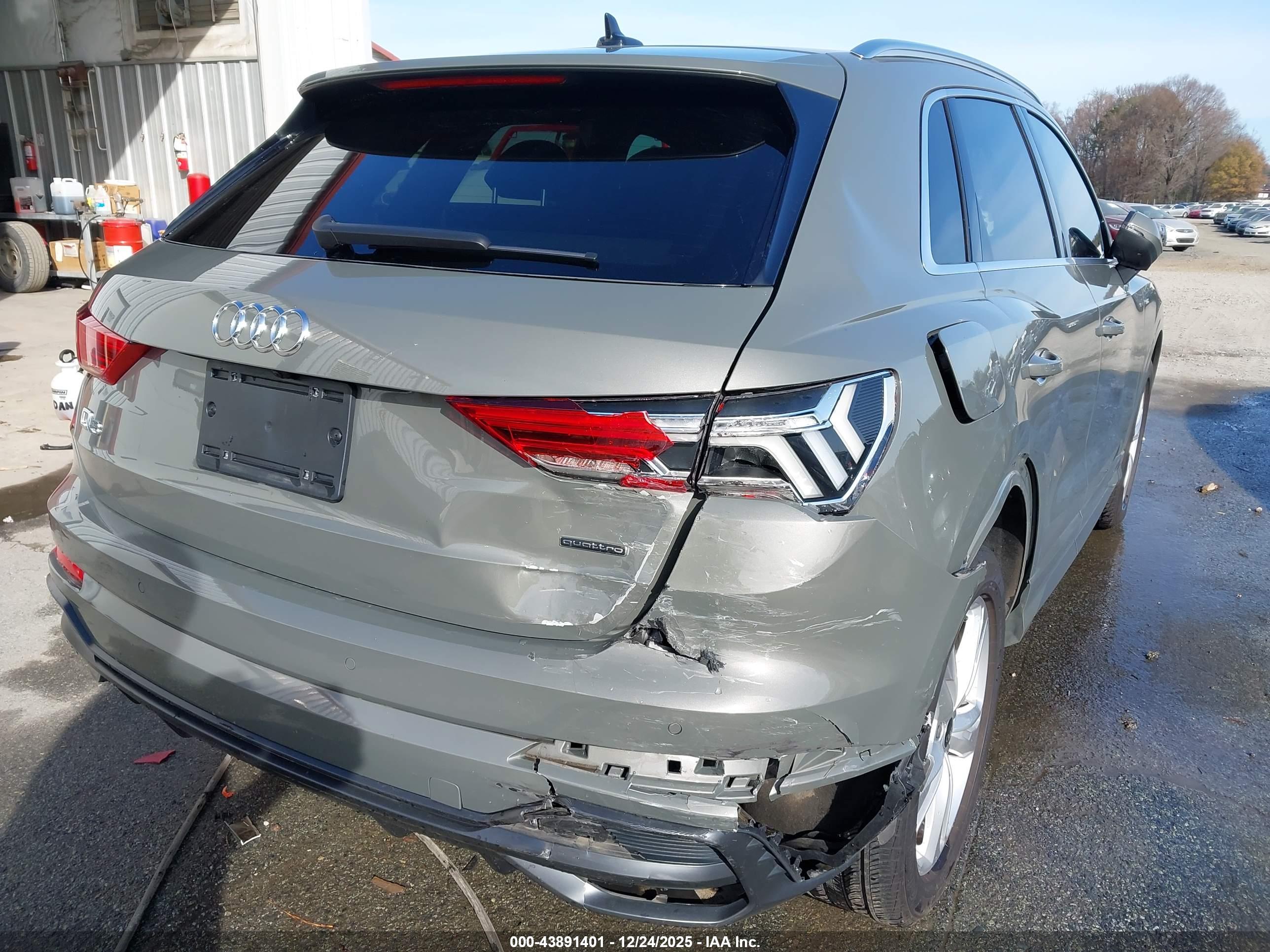 AUDI Q3 image 6