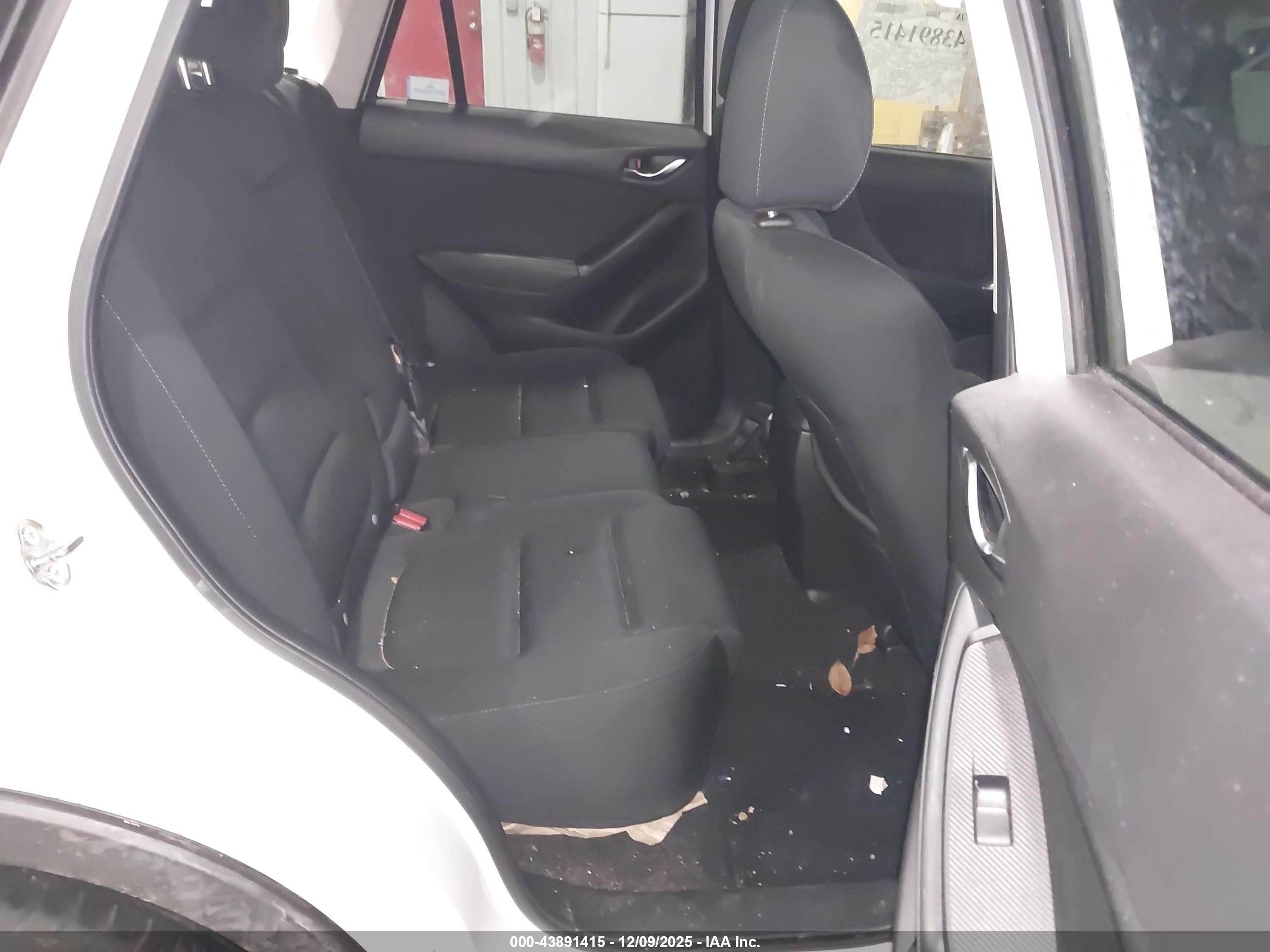 MAZDA CX-5 image 8