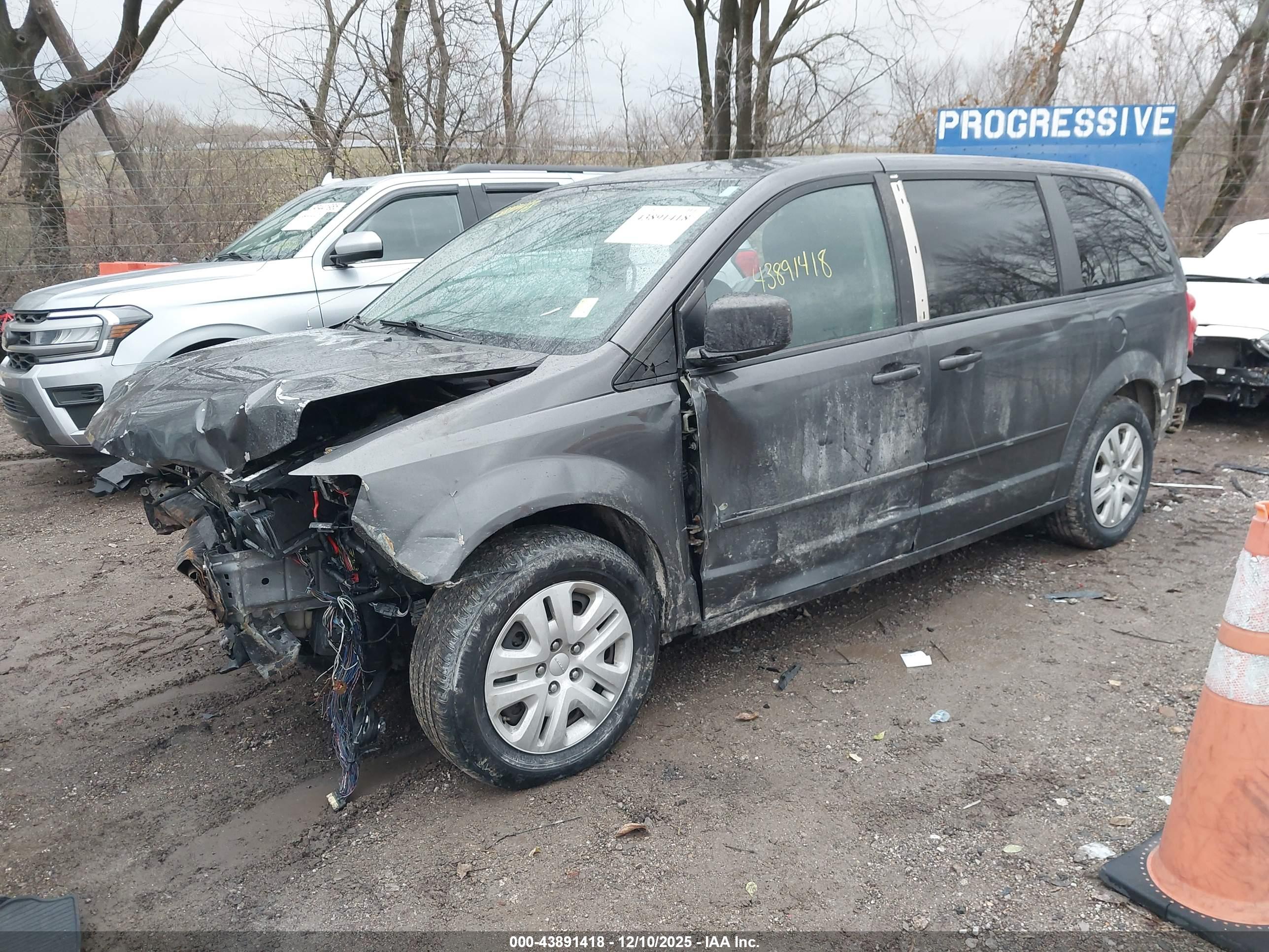 DODGE GRAND image 2