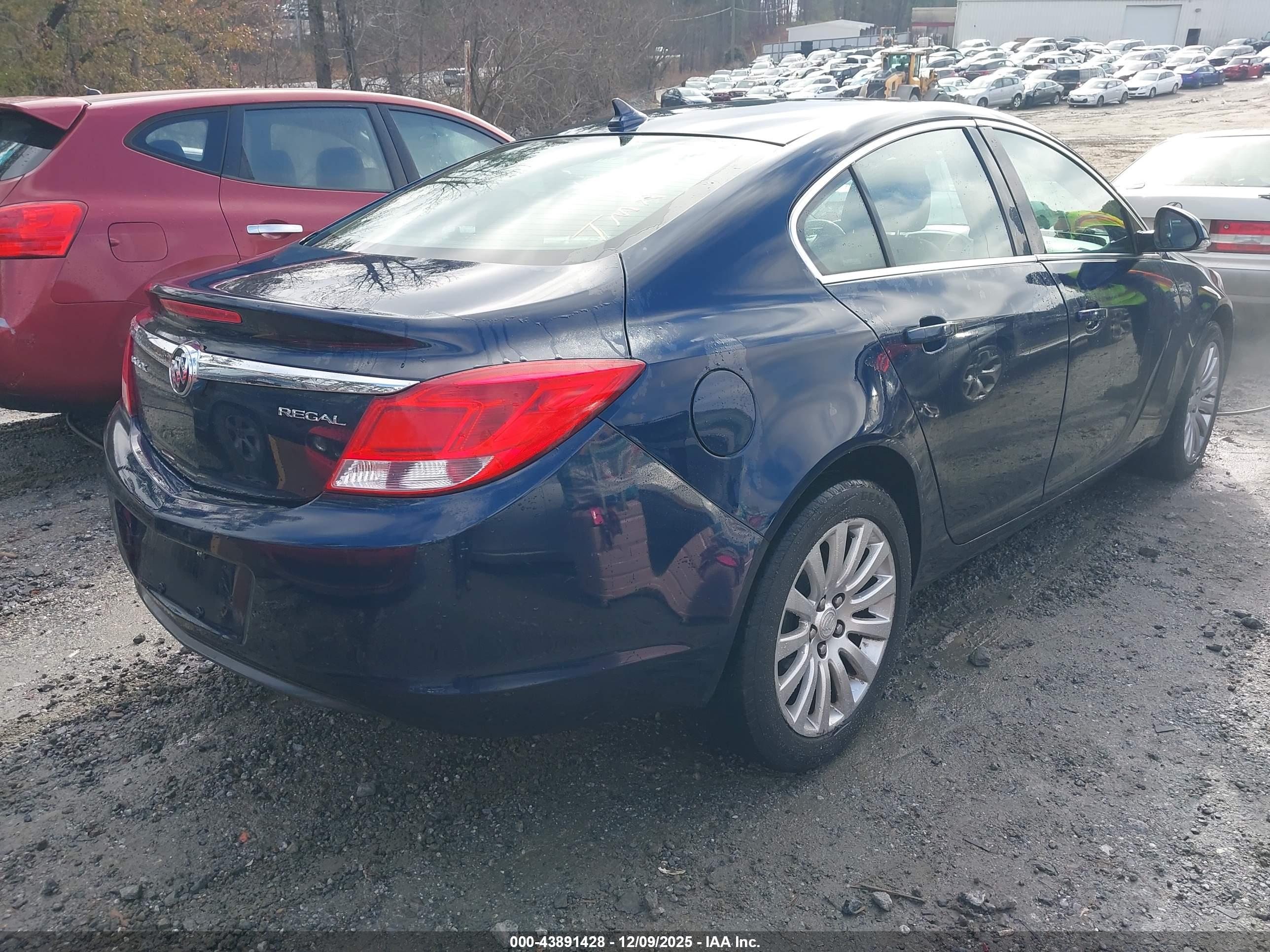 BUICK REGAL image 4