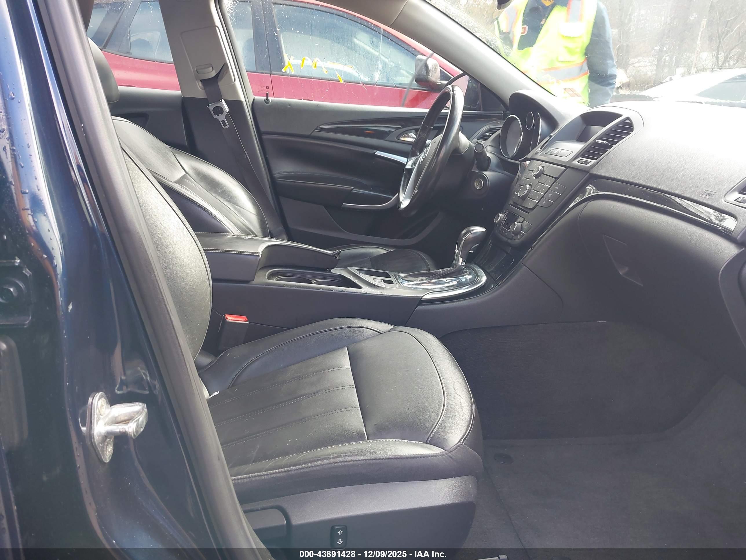 BUICK REGAL image 5