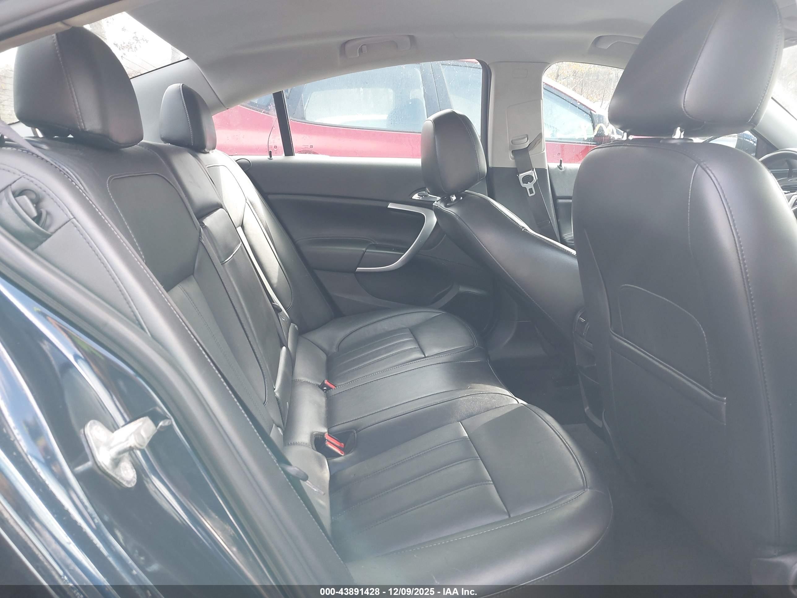 BUICK REGAL image 8