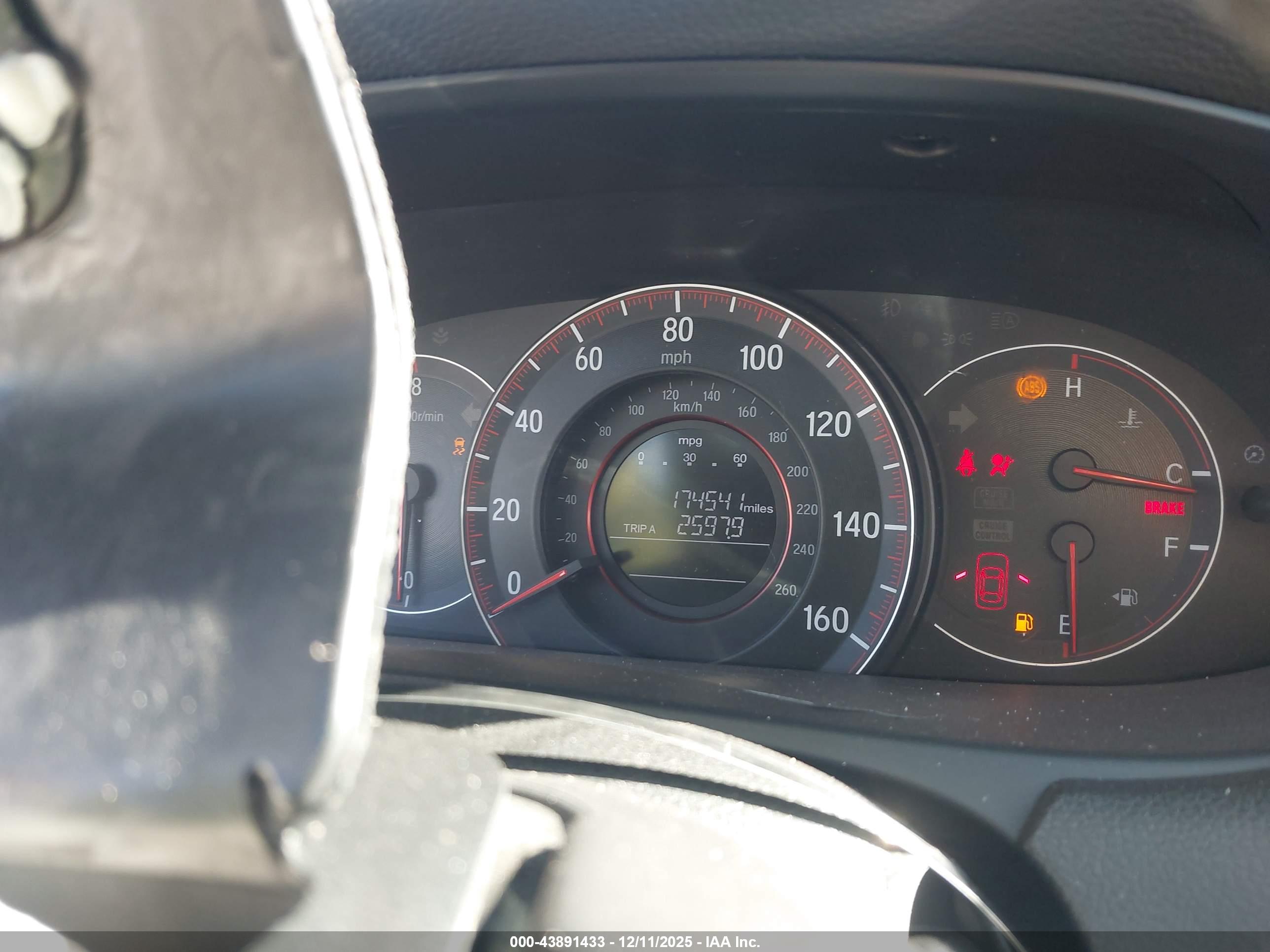 HONDA ACCORD image 7