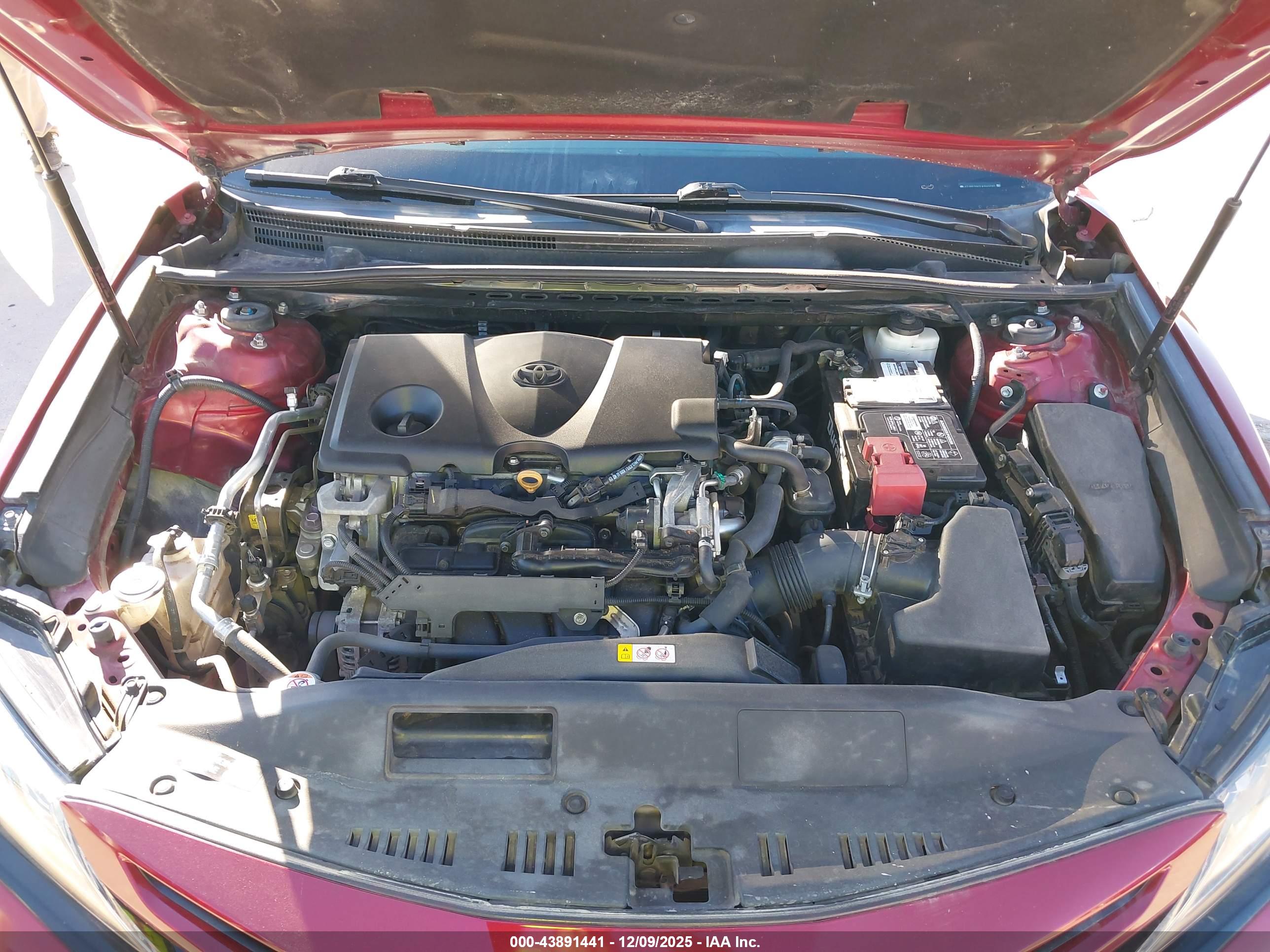 TOYOTA CAMRY image 10