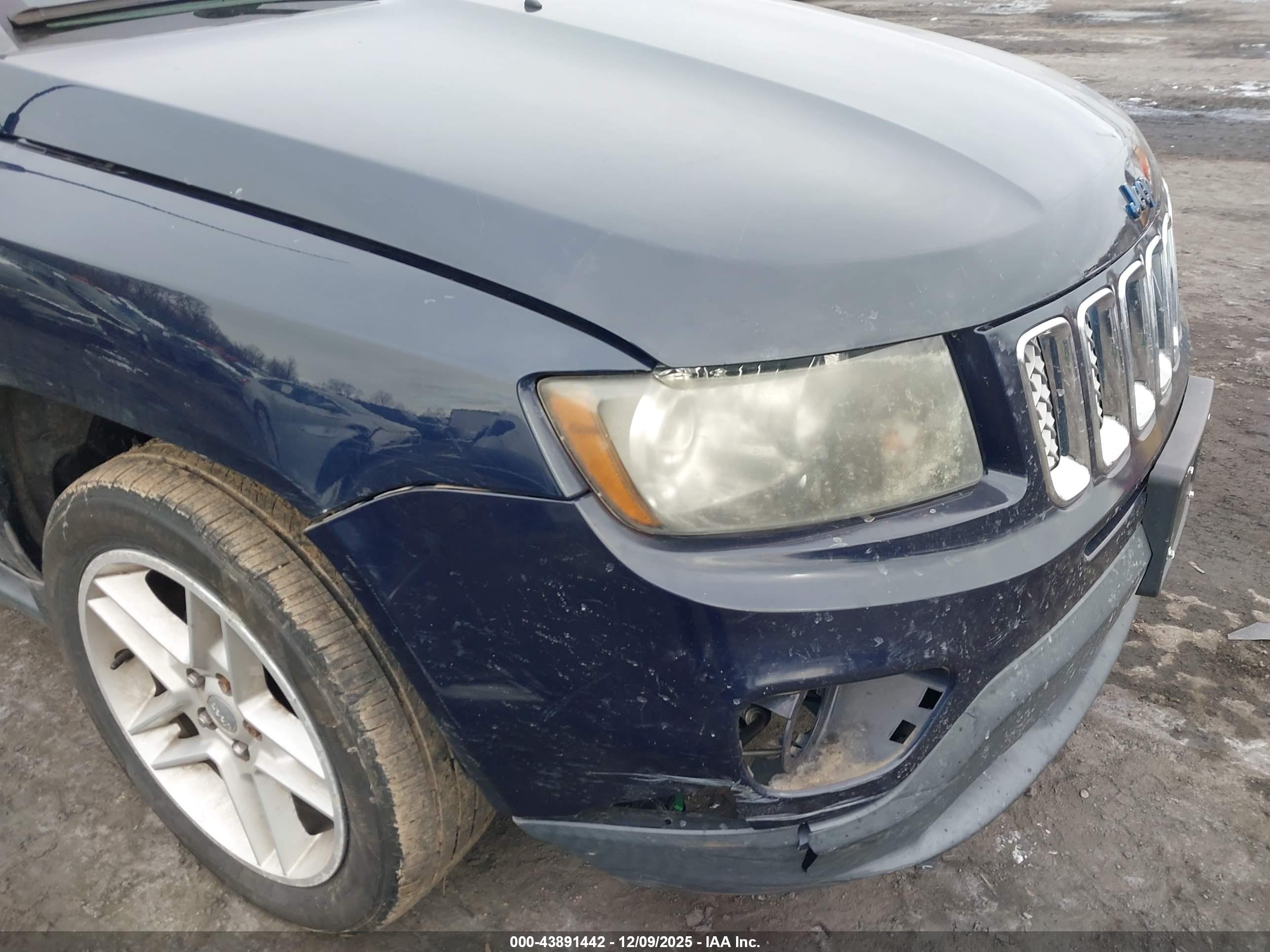 JEEP COMPASS image 6