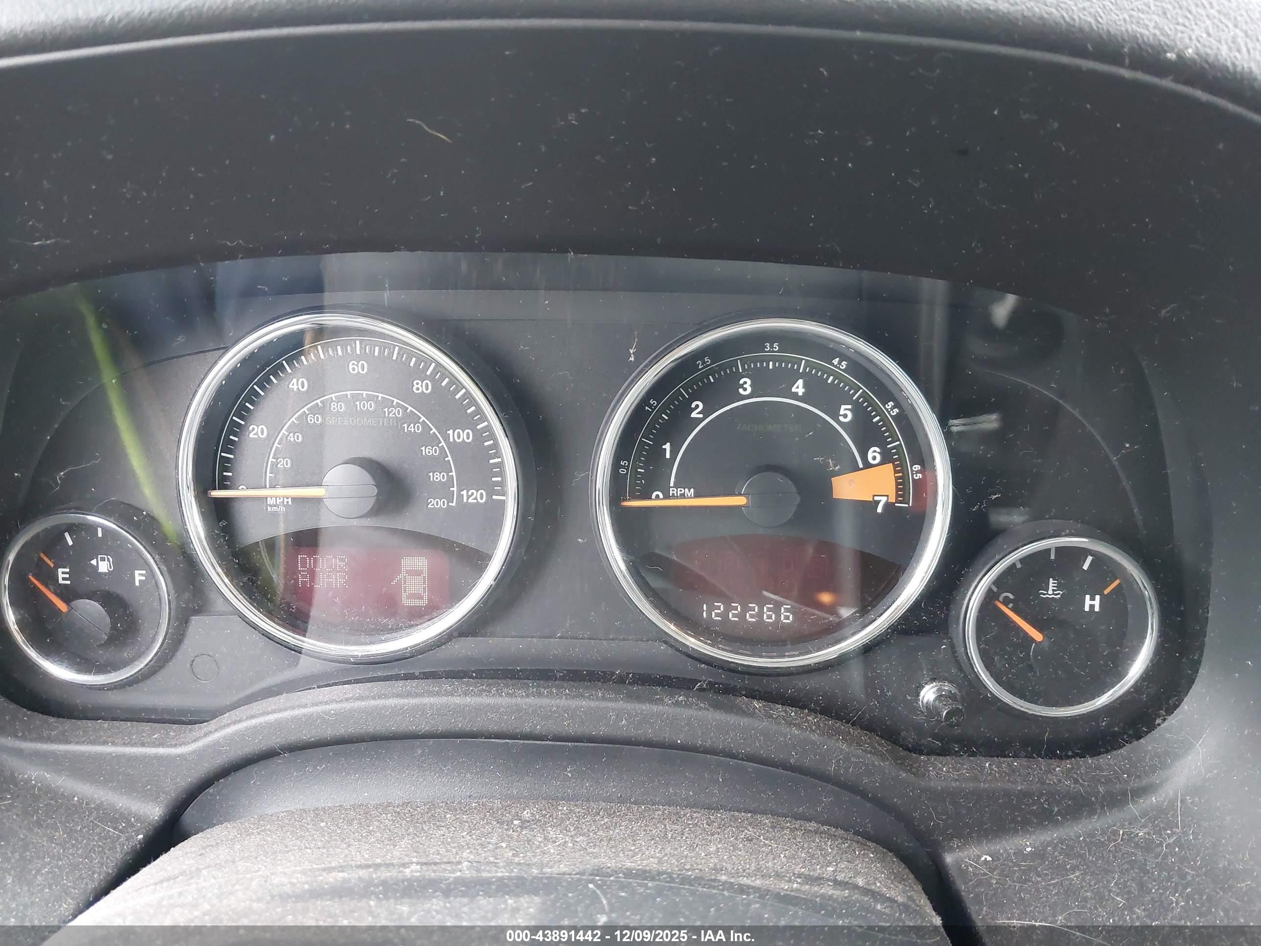 JEEP COMPASS image 7