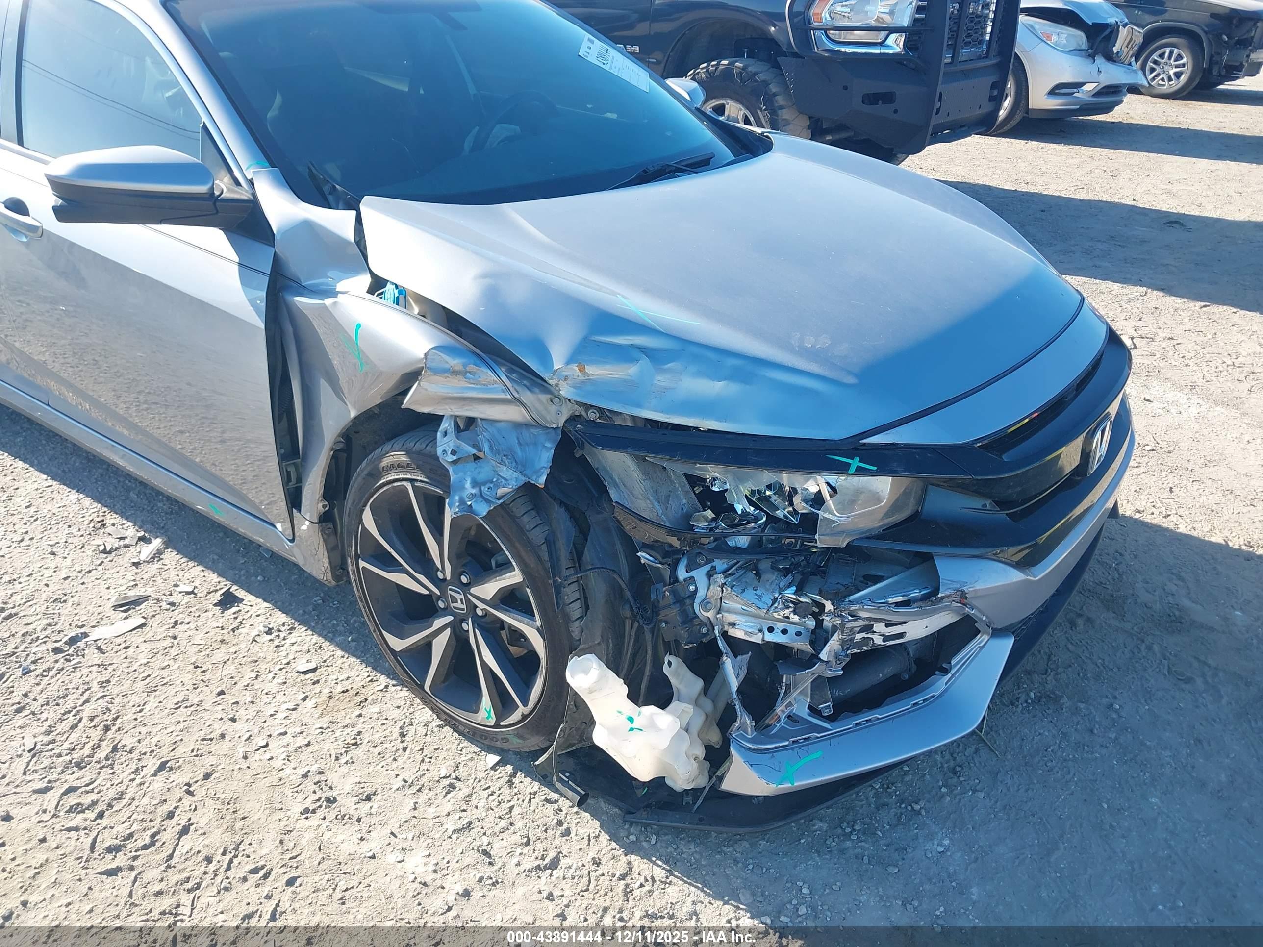 HONDA CIVIC image 6
