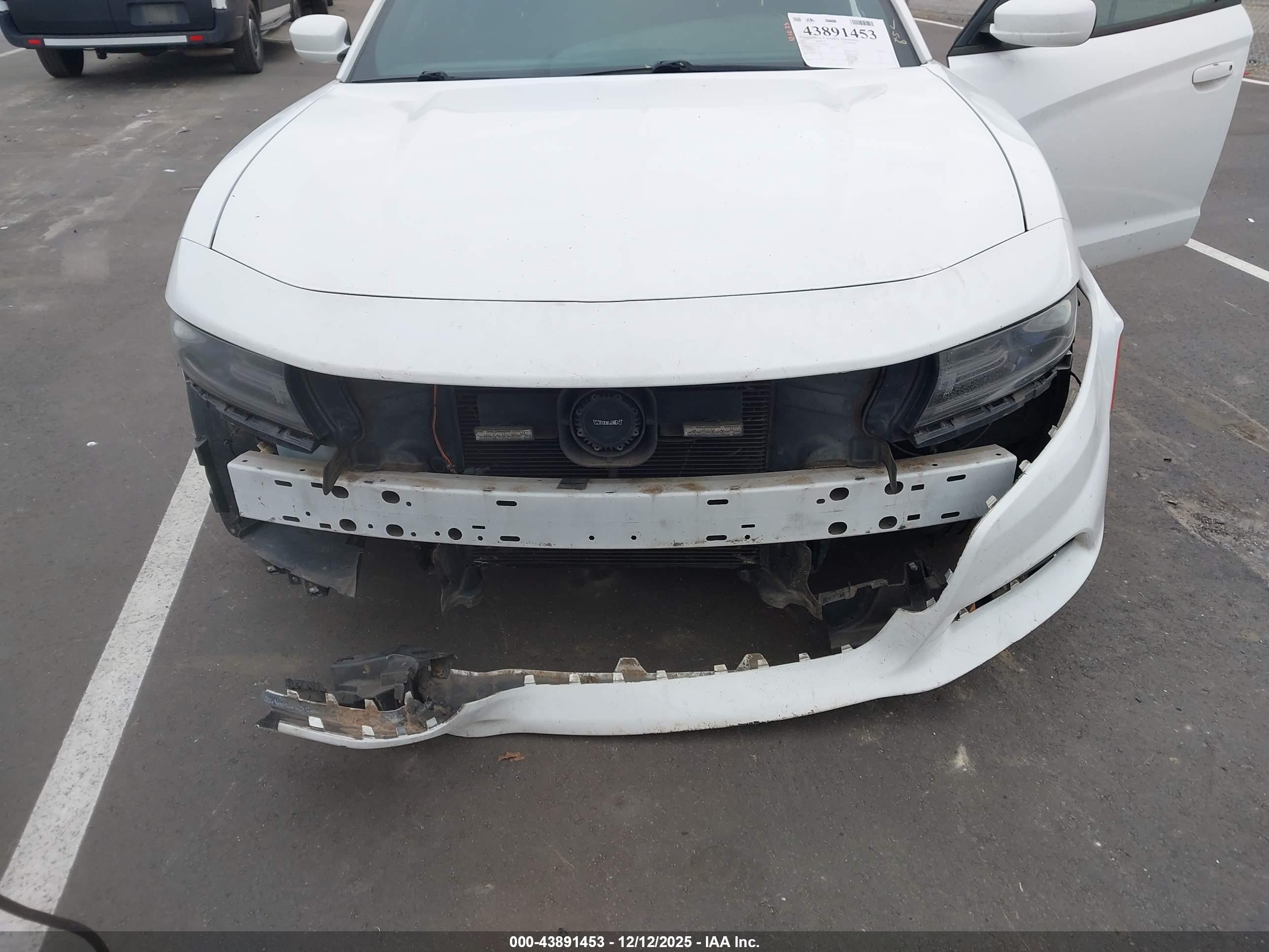 DODGE CHARGER image 6