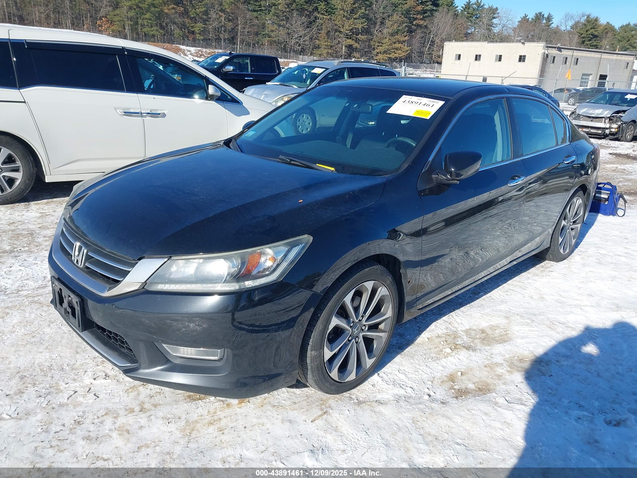 HONDA ACCORD image 2