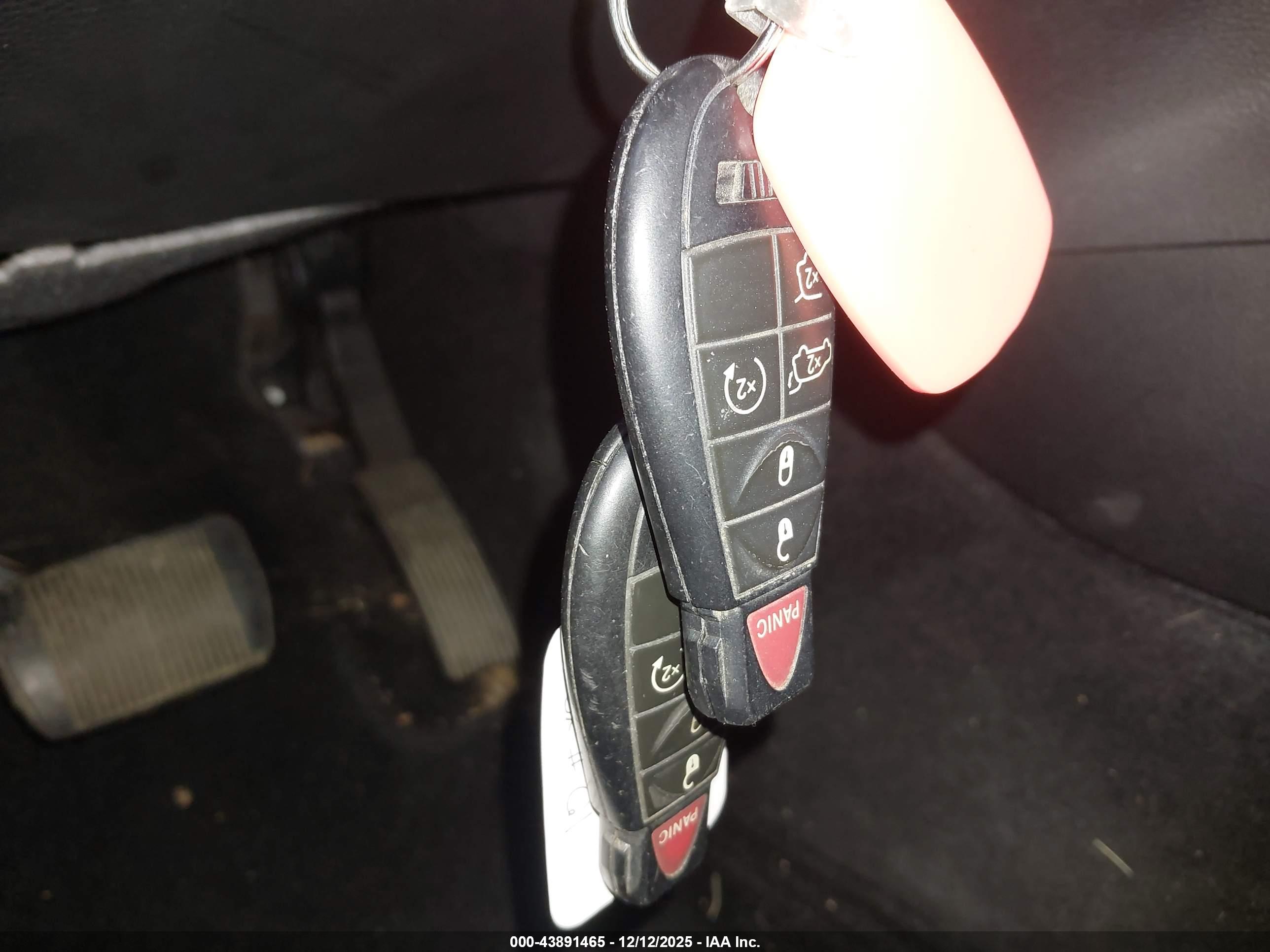 JEEP GRAND image 11