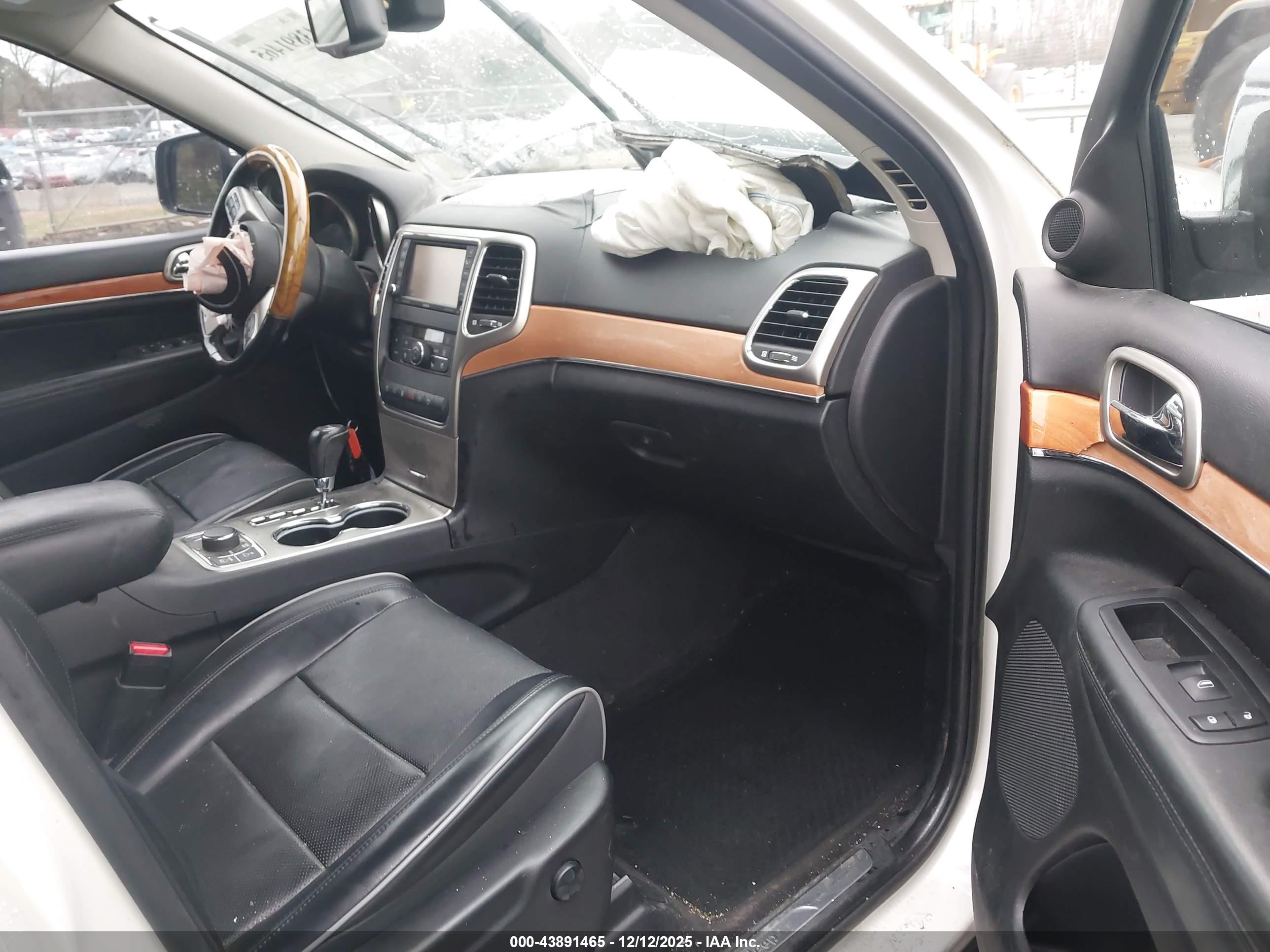 JEEP GRAND image 5