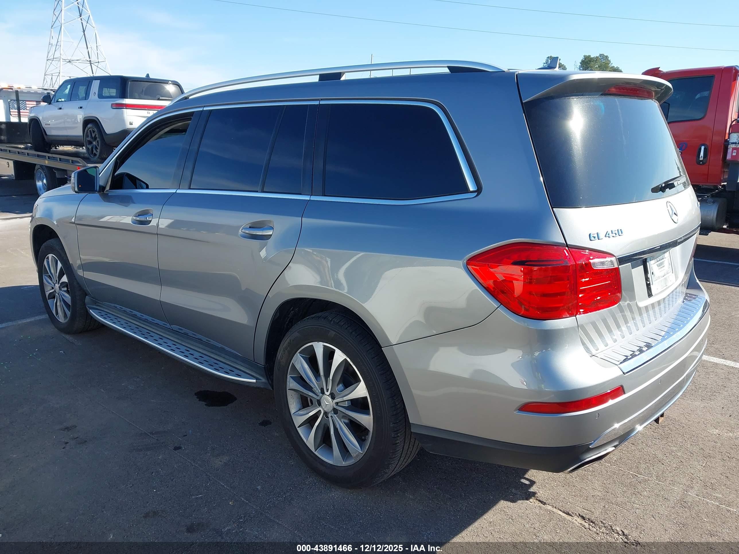 MERCEDES-BENZ GL image 3