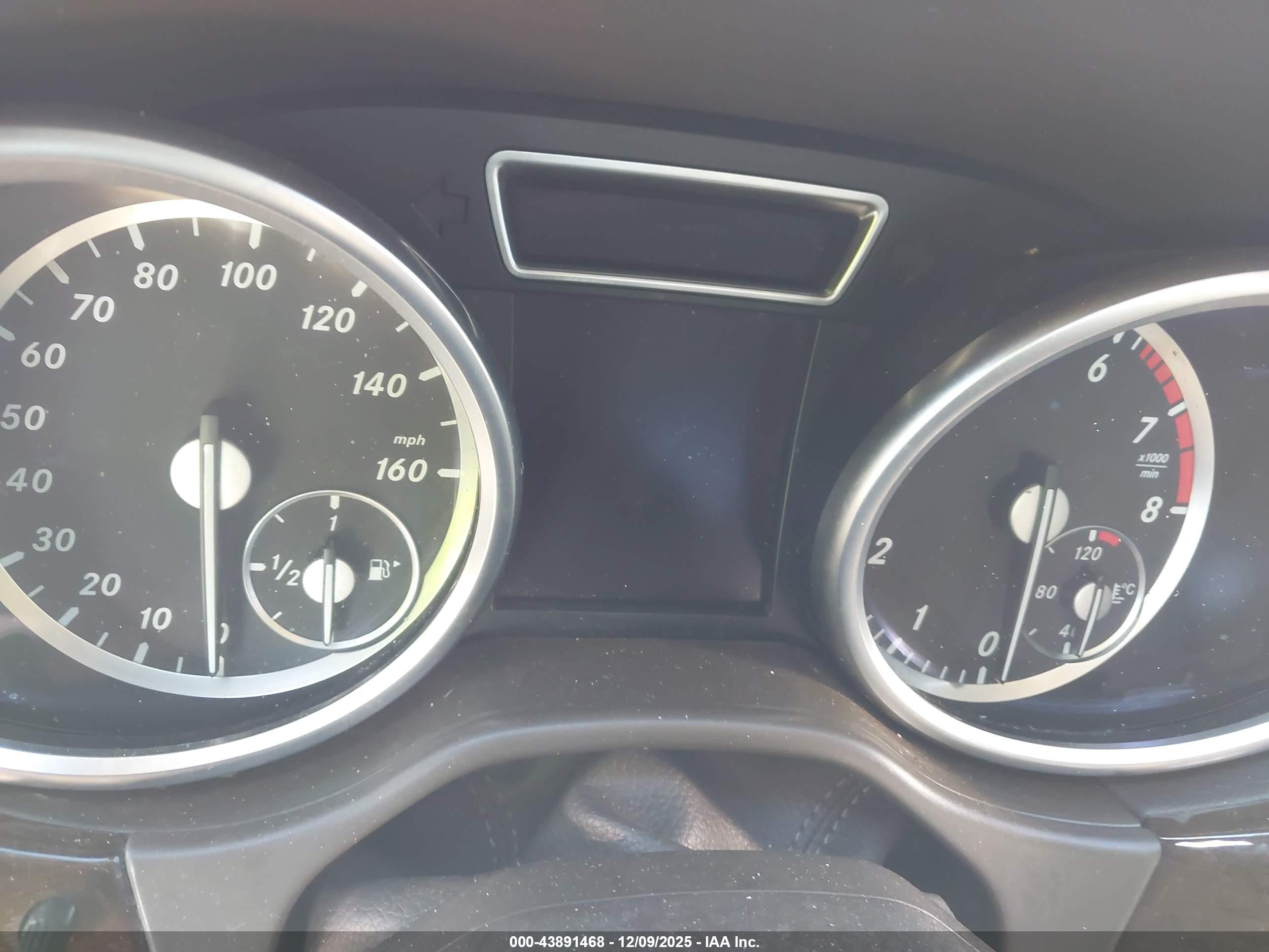 MERCEDES-BENZ ML image 7