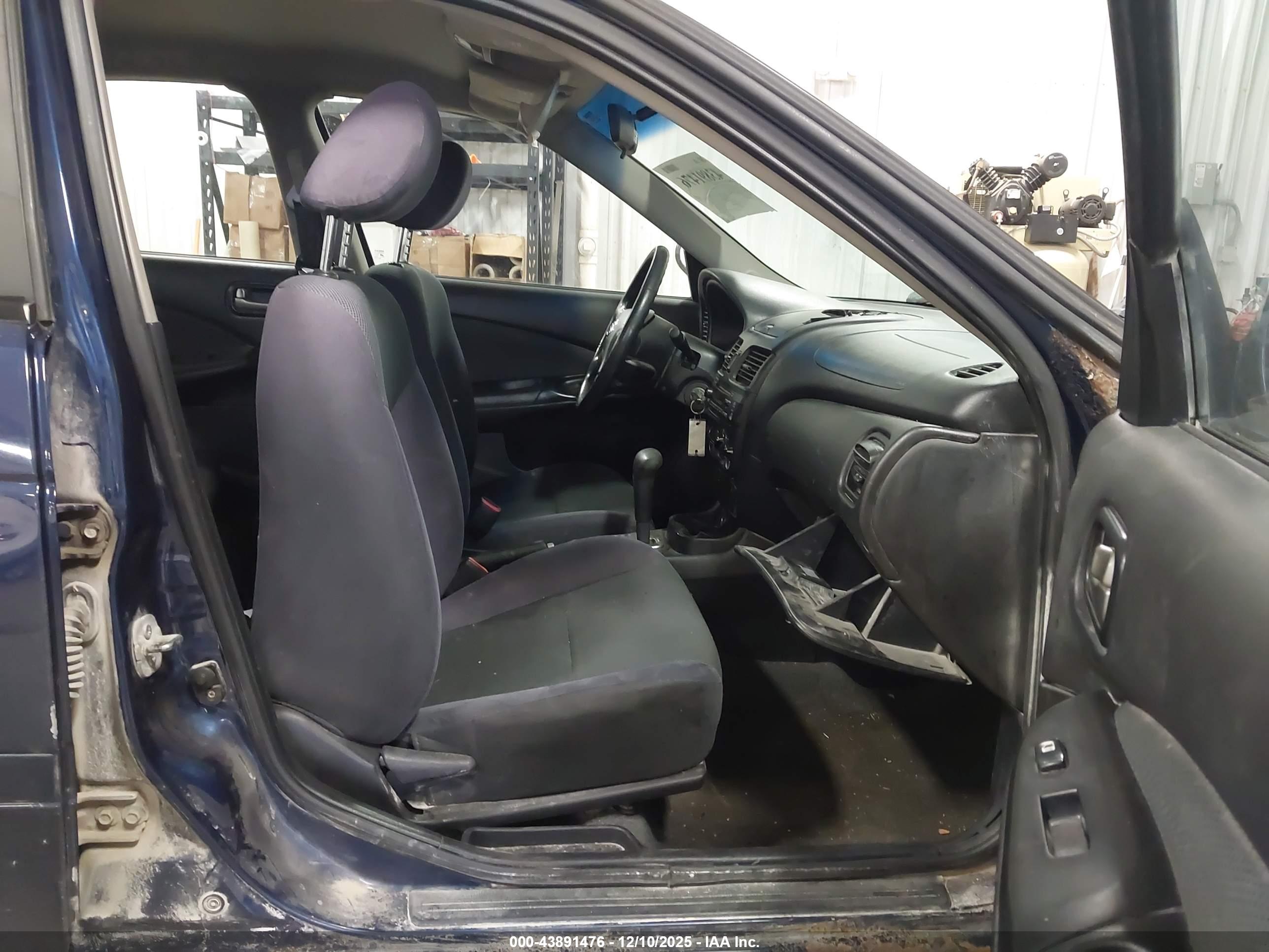 NISSAN SENTRA image 5