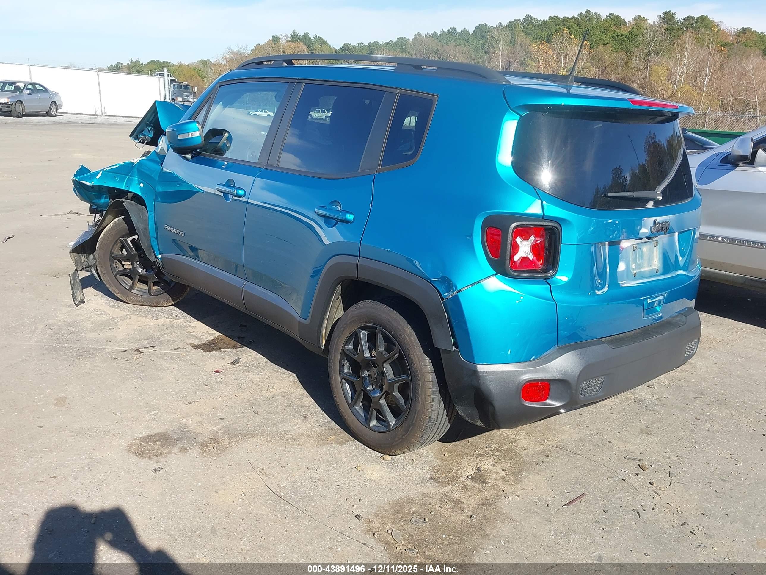 JEEP RENEGADE image 3