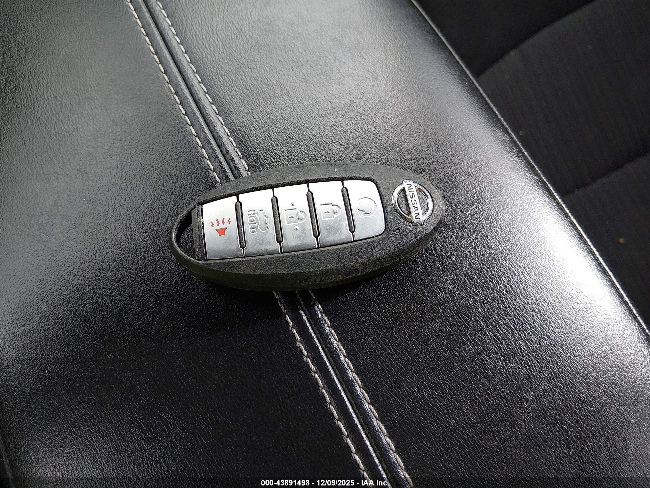 NISSAN SENTRA image 11