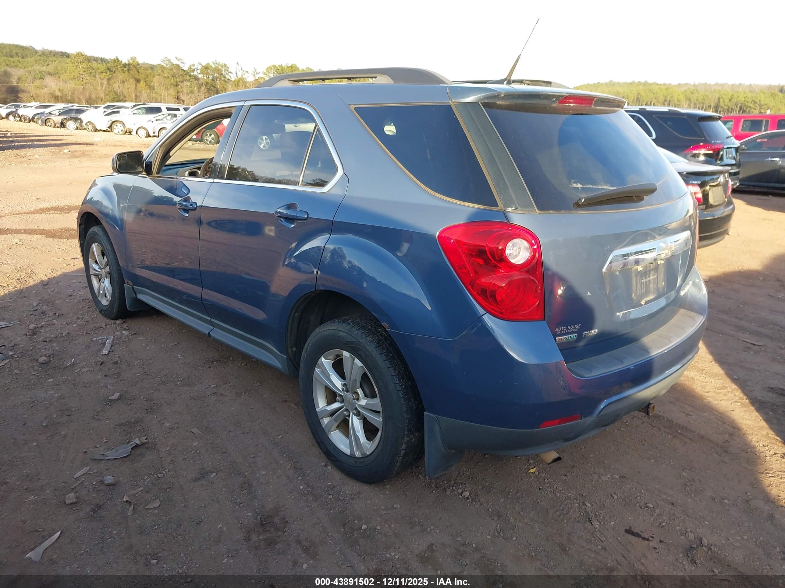 CHEVROLET EQUINOX image 3