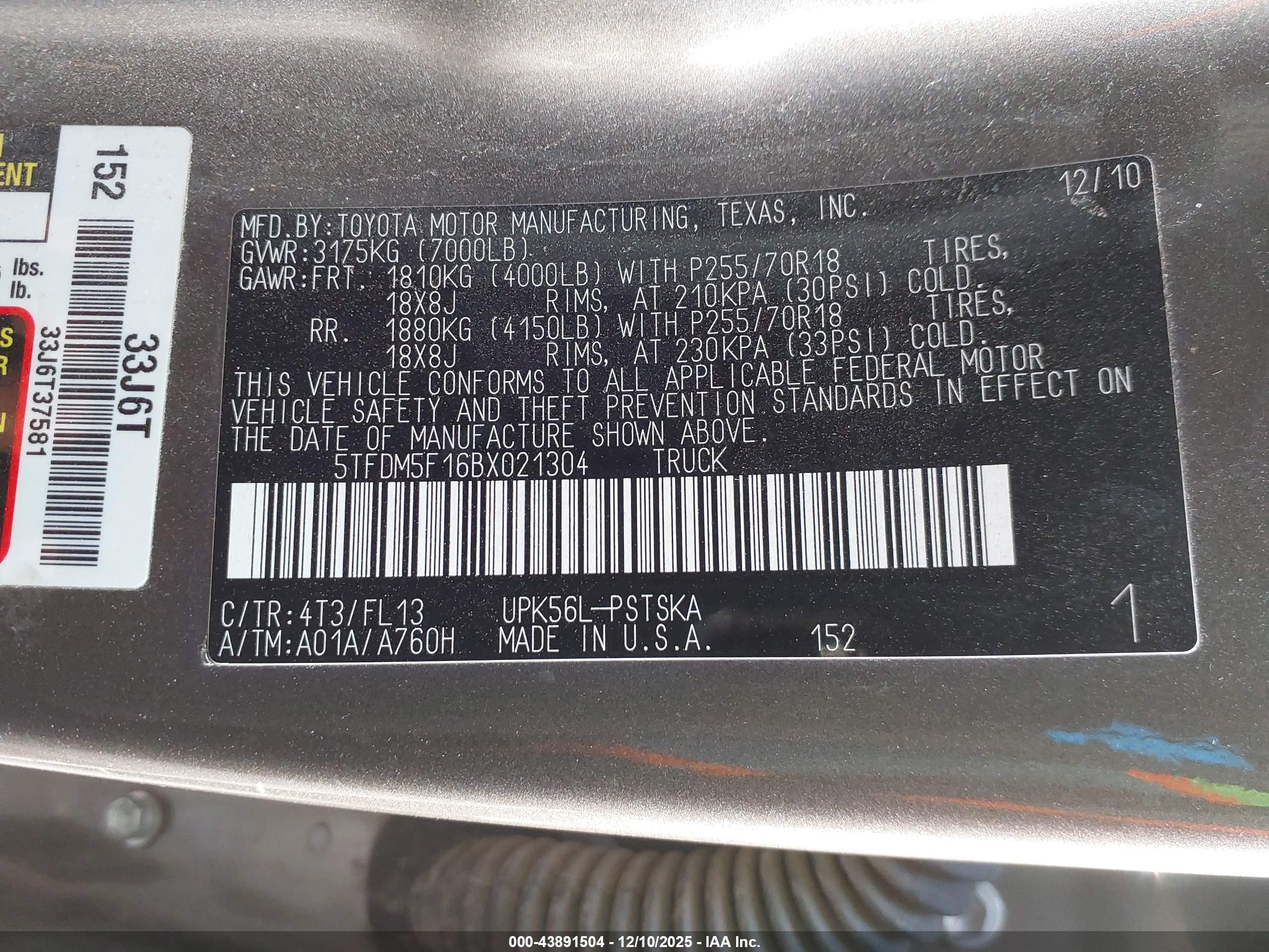 TOYOTA TUNDRA image 9