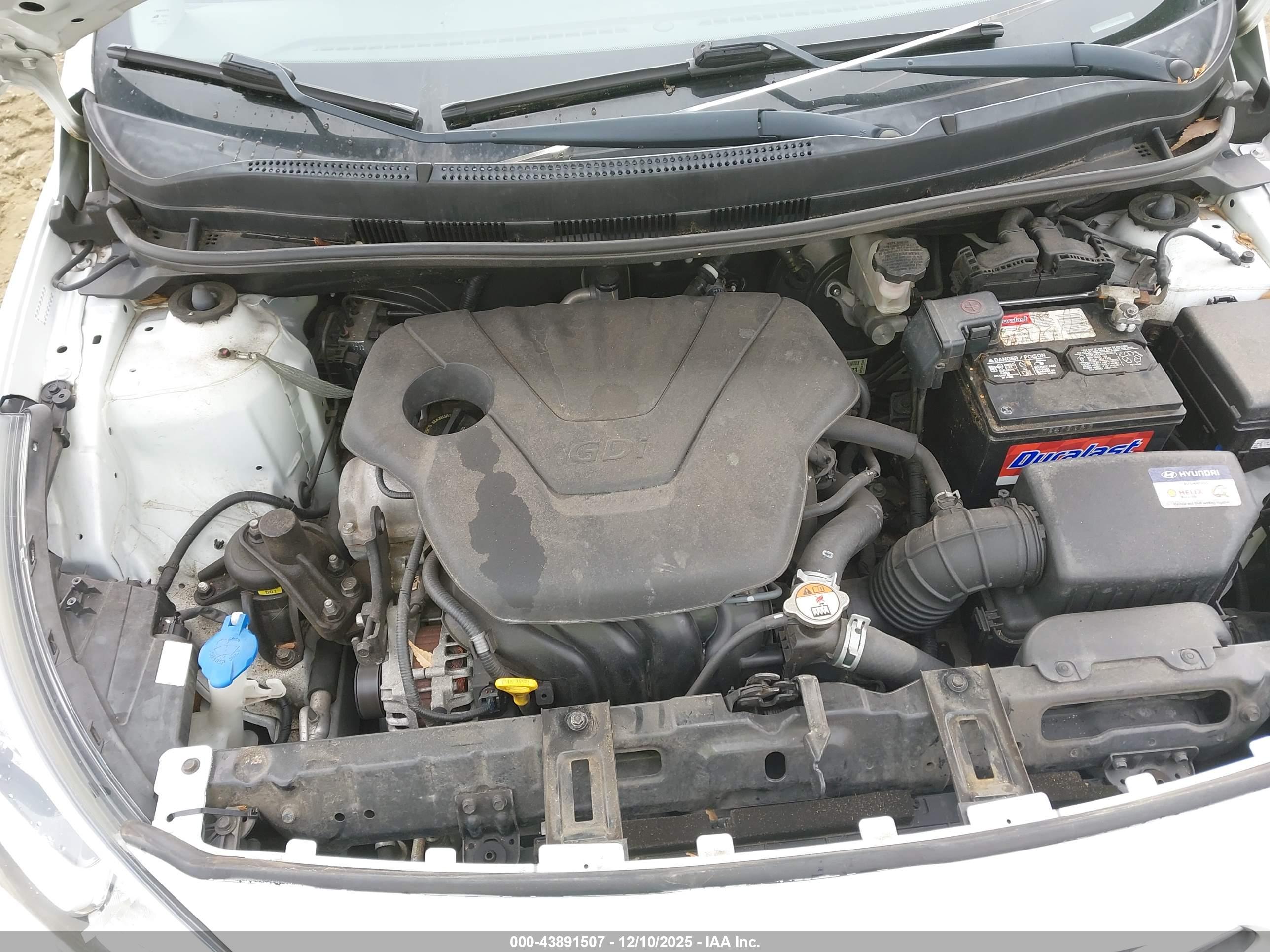 HYUNDAI ACCENT image 10