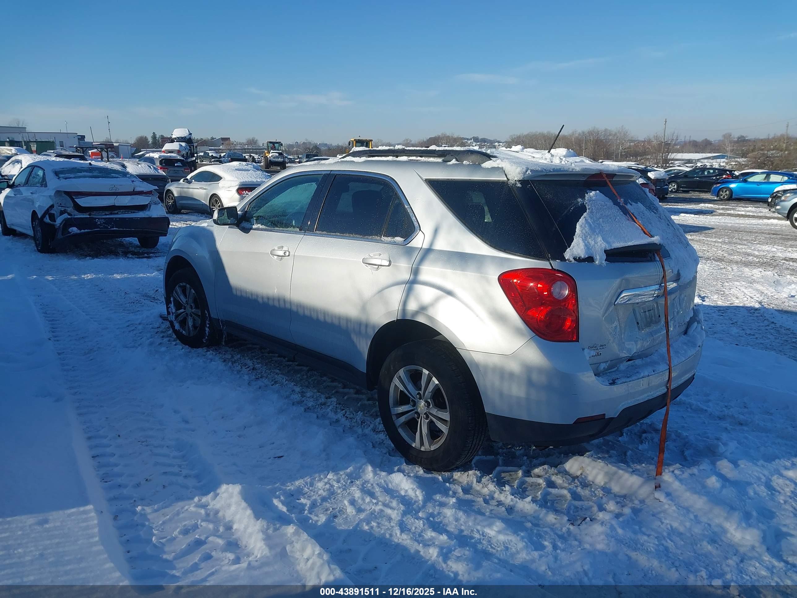 CHEVROLET EQUINOX image 3