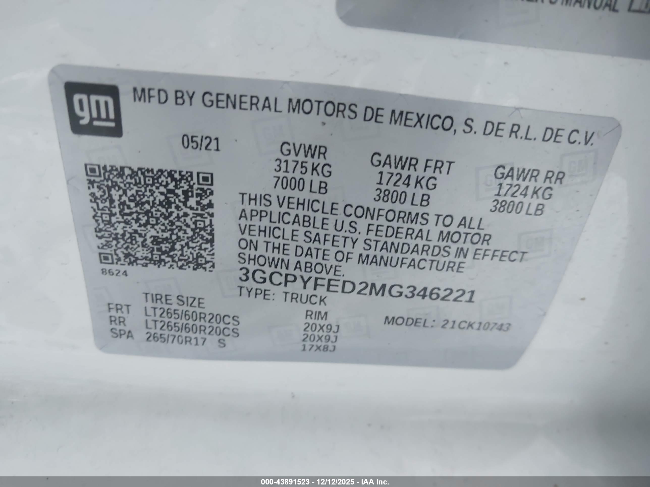 CHEVROLET SILVERADO image 9