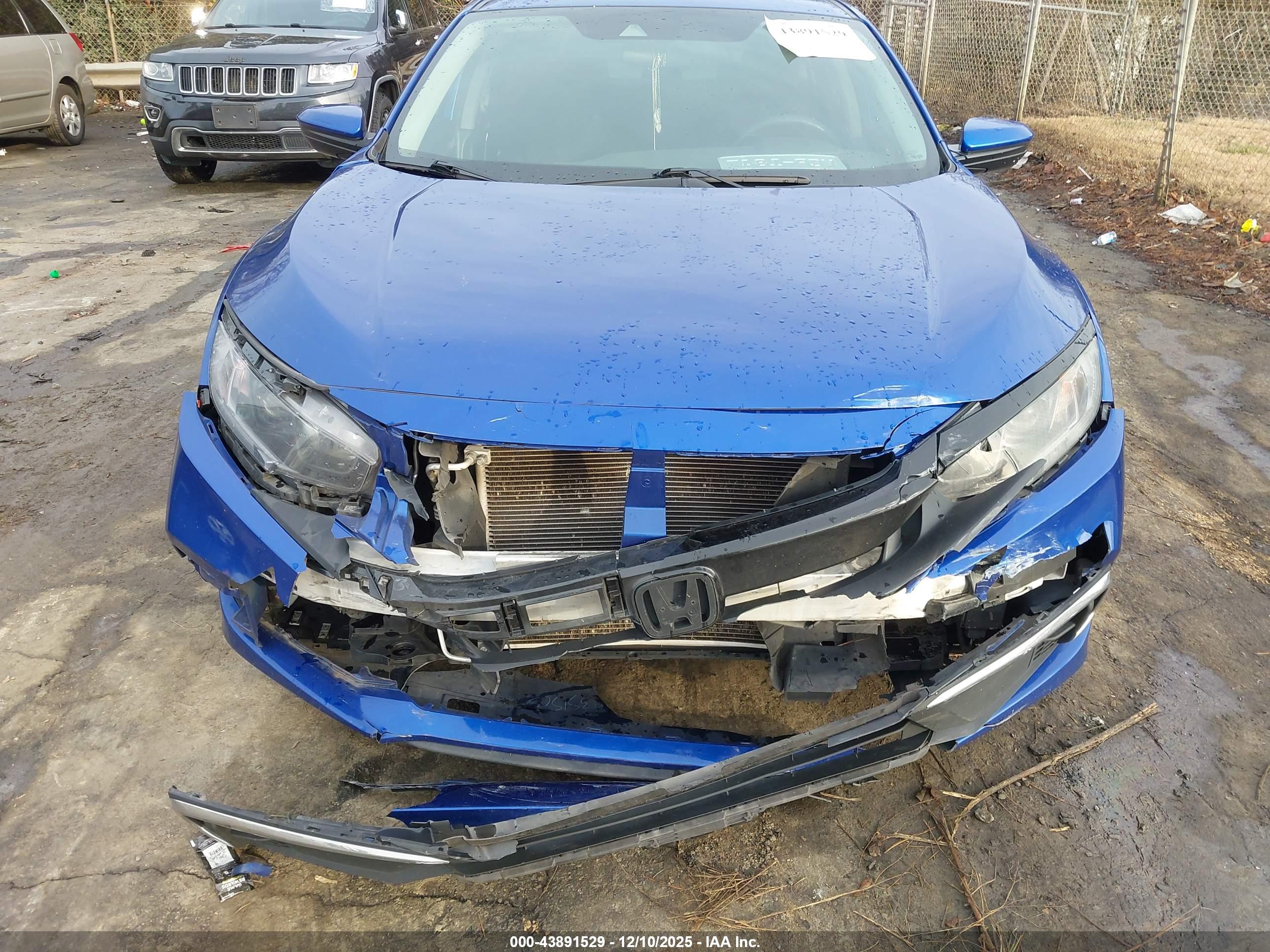 HONDA CIVIC image 6