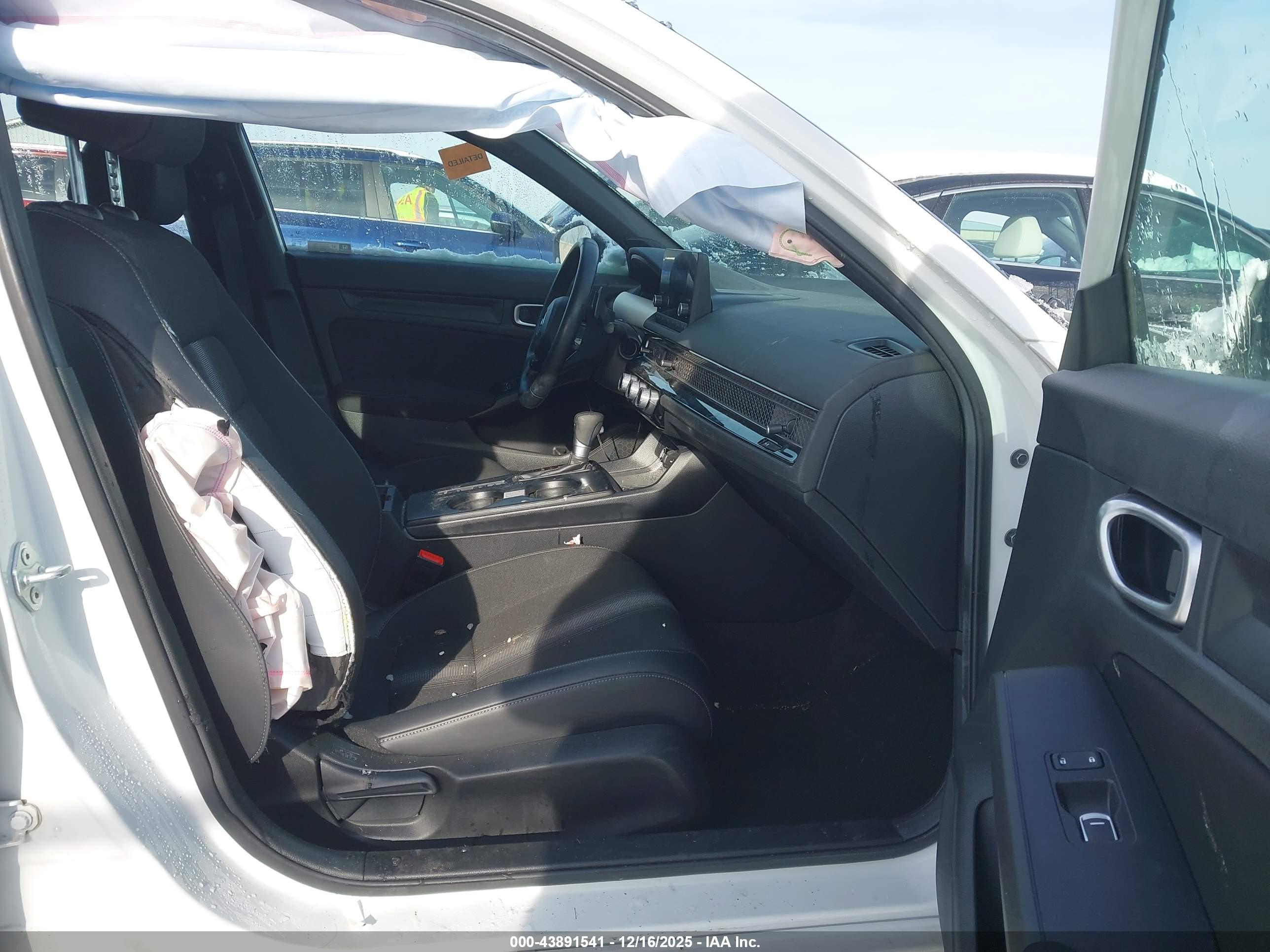 HONDA CIVIC image 5