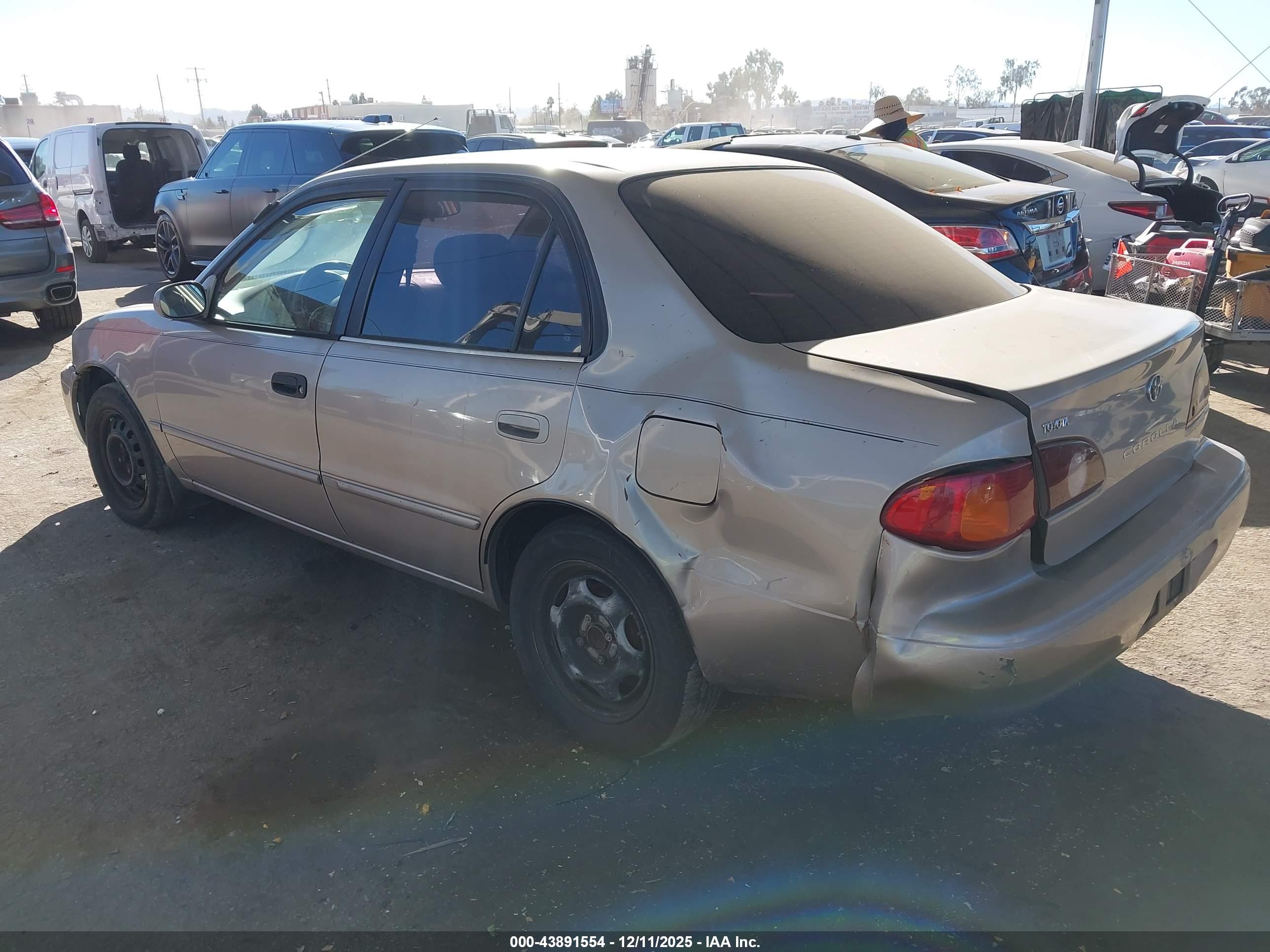 TOYOTA COROLLA image 3