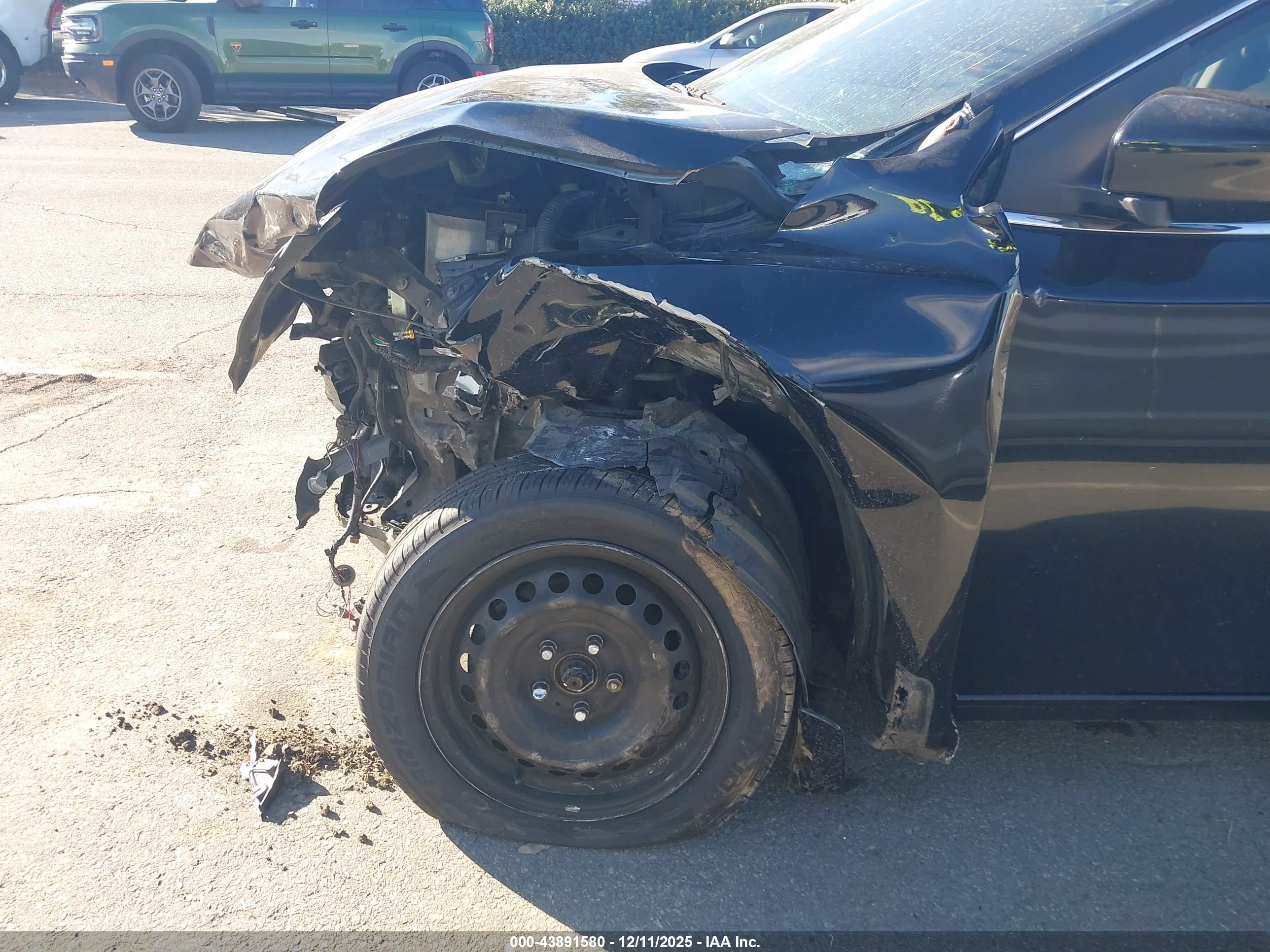 NISSAN SENTRA image 6