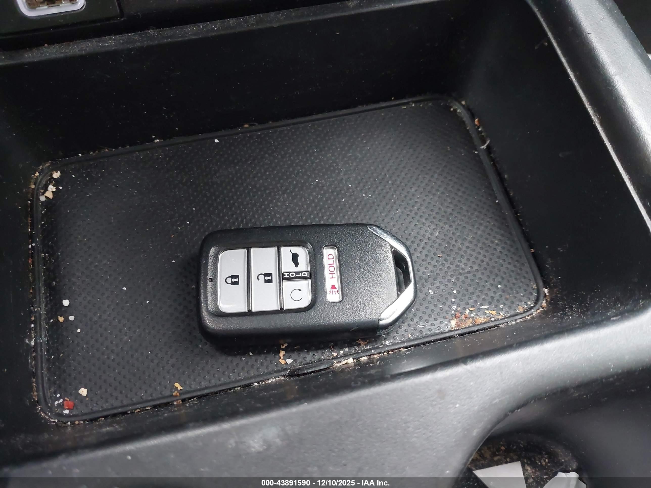 HONDA CR-V image 11