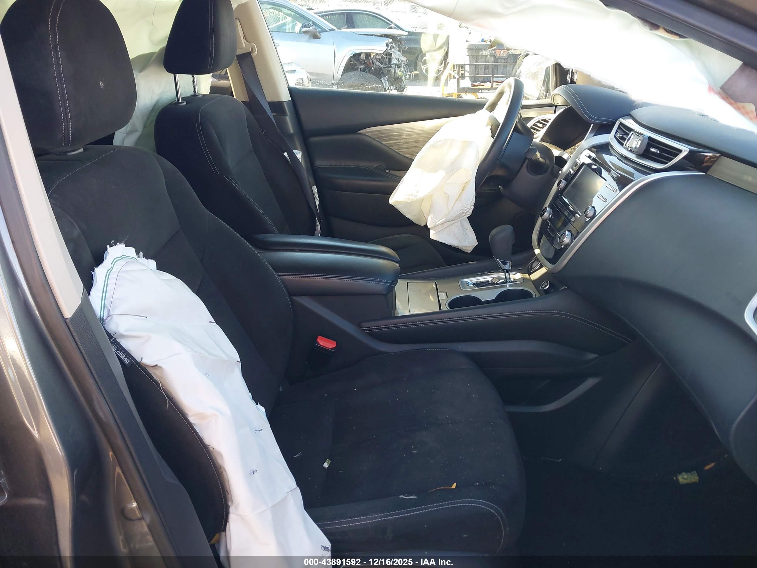 NISSAN MURANO image 5