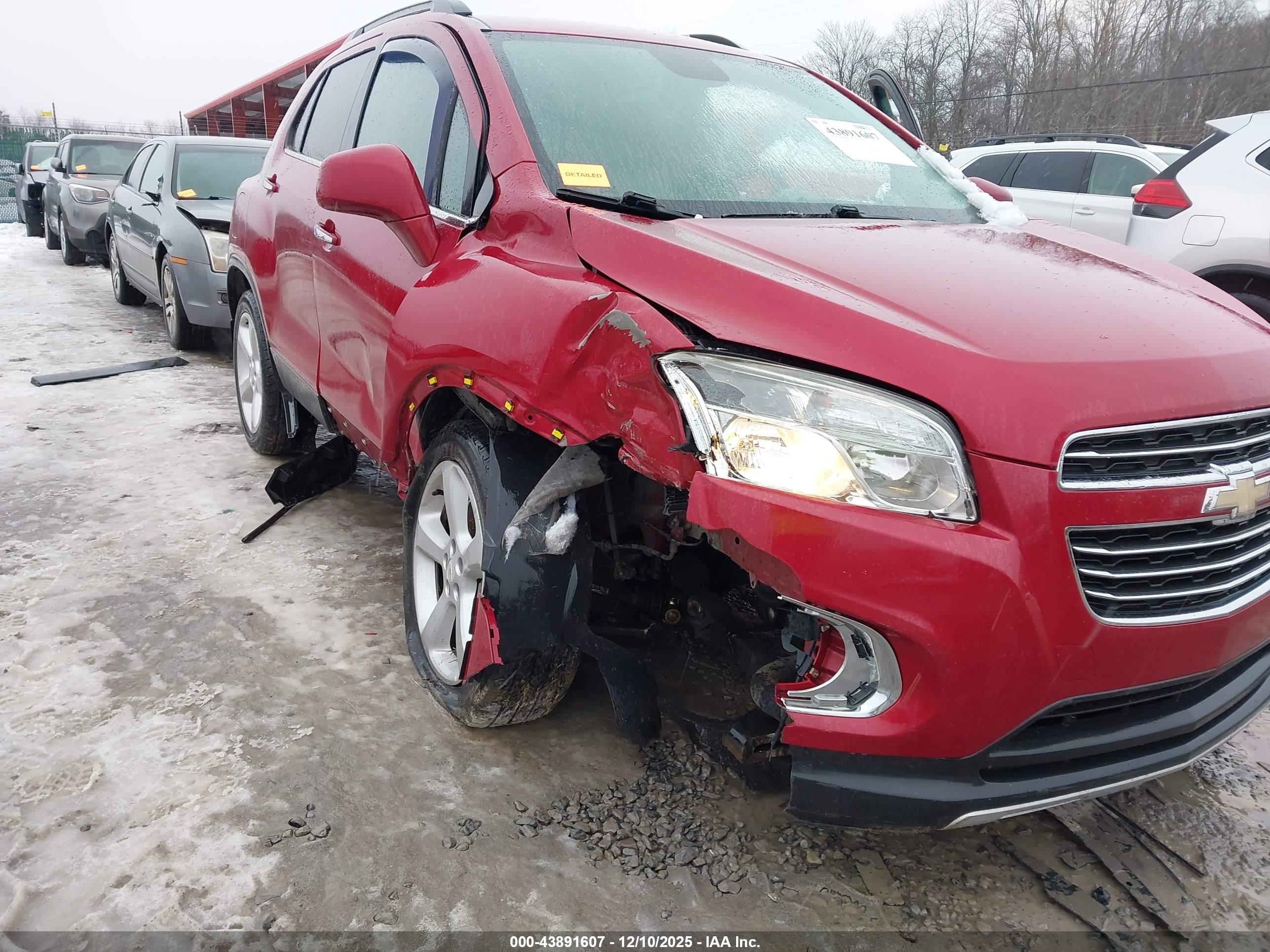 CHEVROLET TRAX image 6