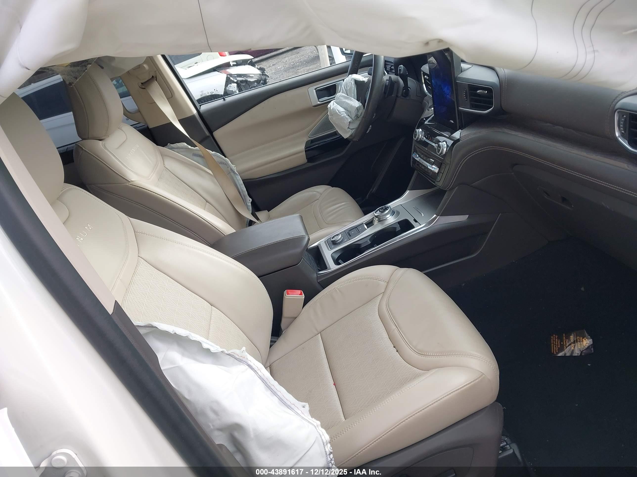FORD EXPLORER image 5