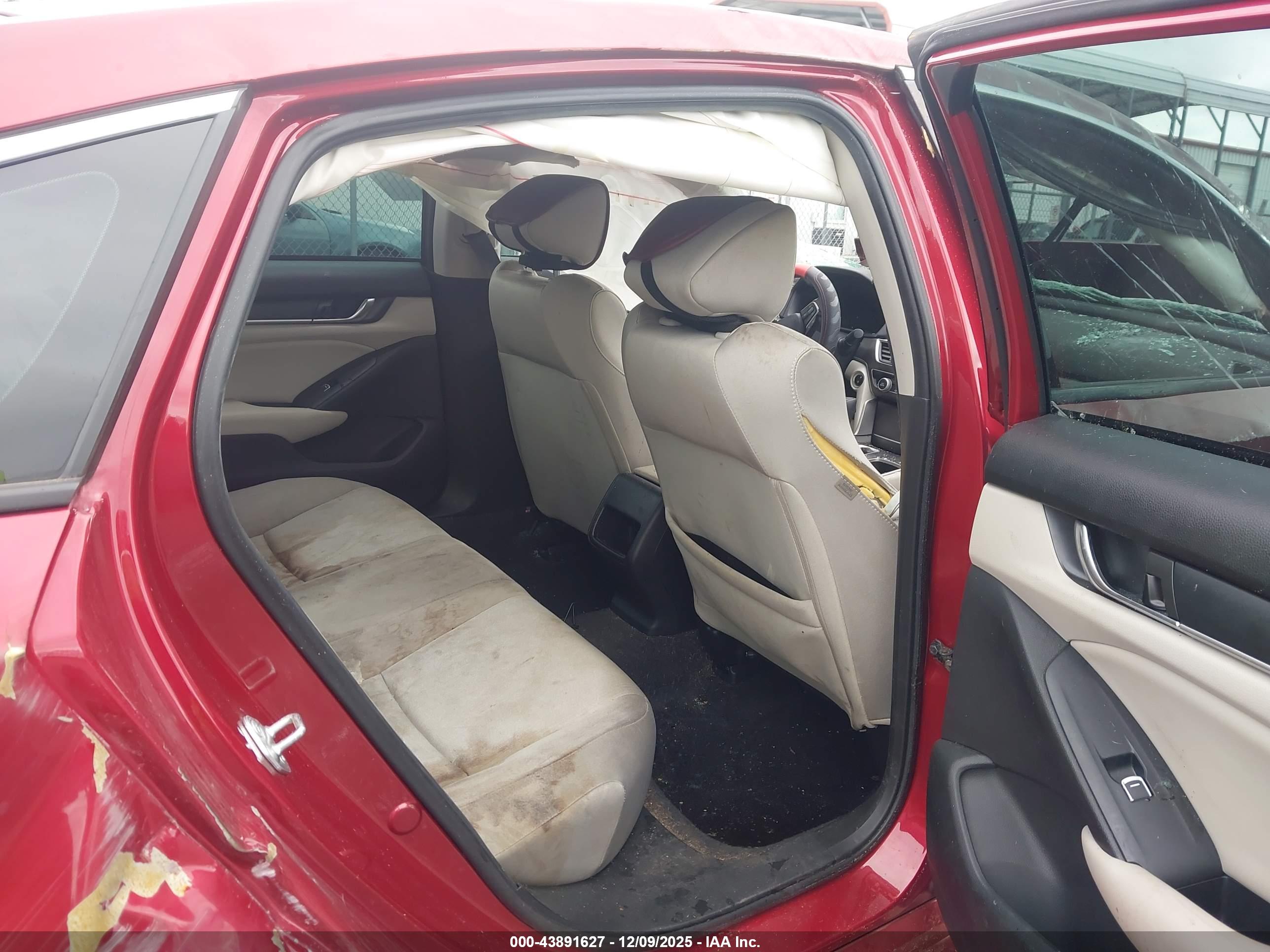 HONDA ACCORD image 8