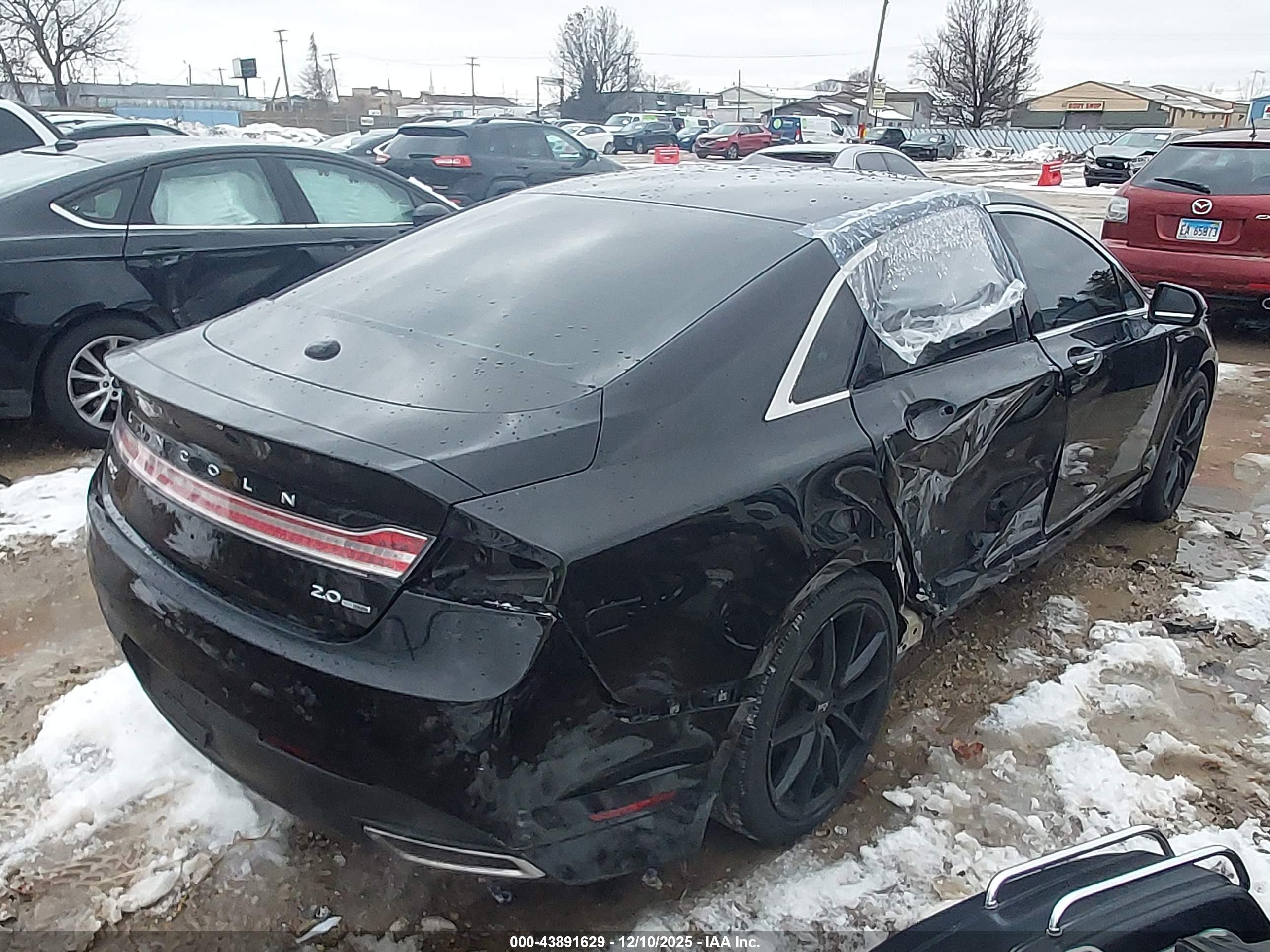 LINCOLN MKZ image 4