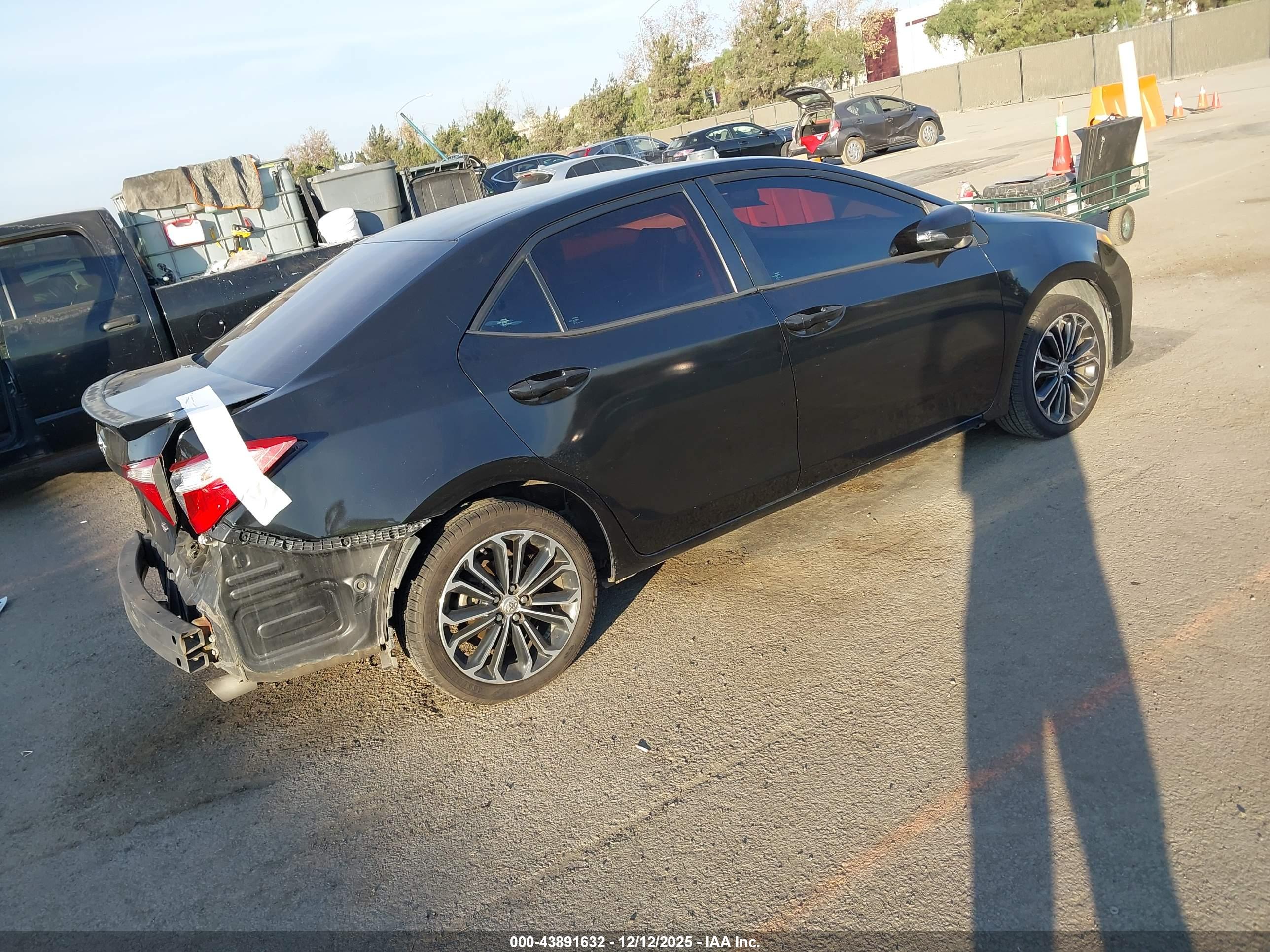 TOYOTA COROLLA image 4