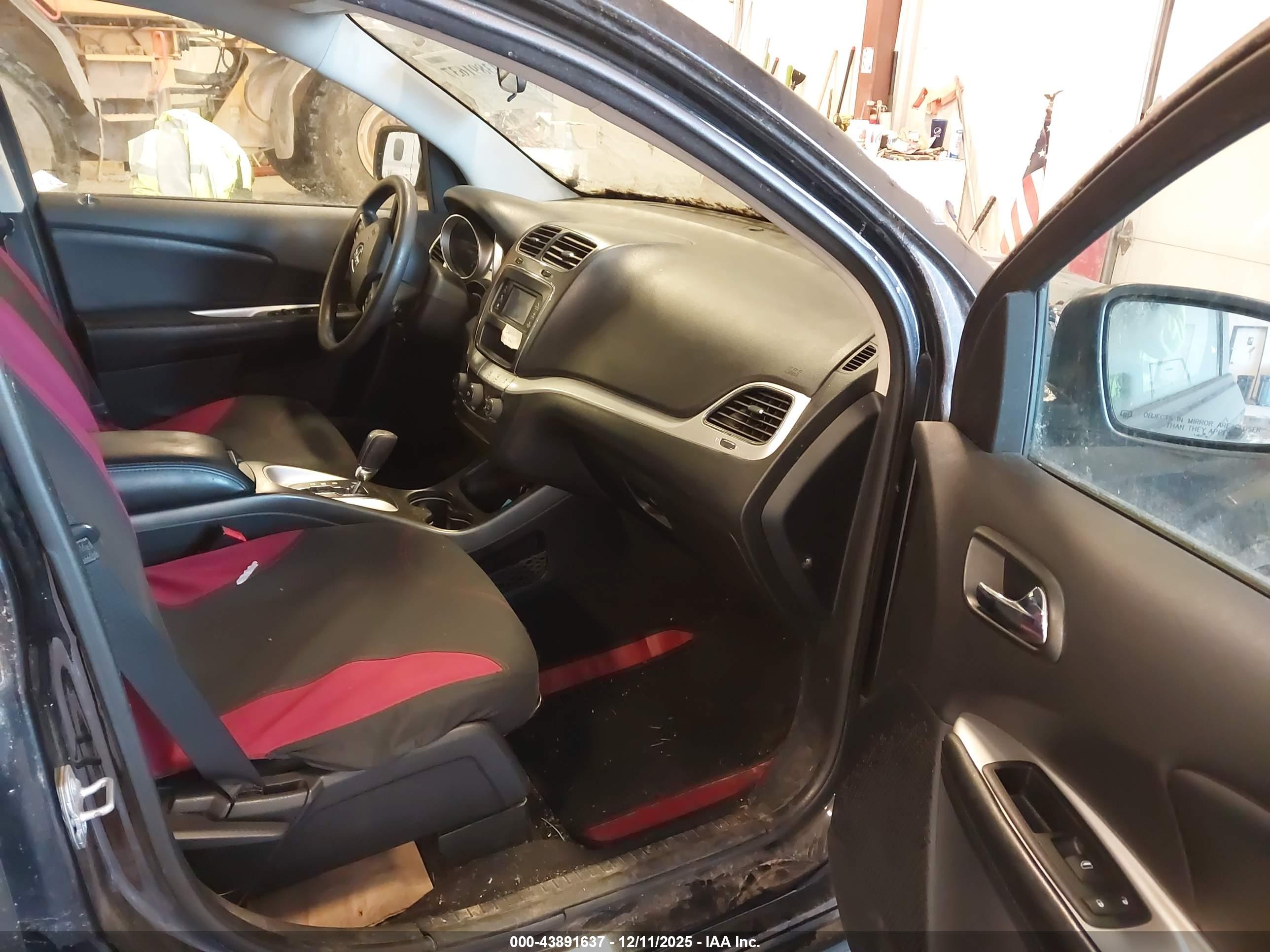 DODGE JOURNEY image 5