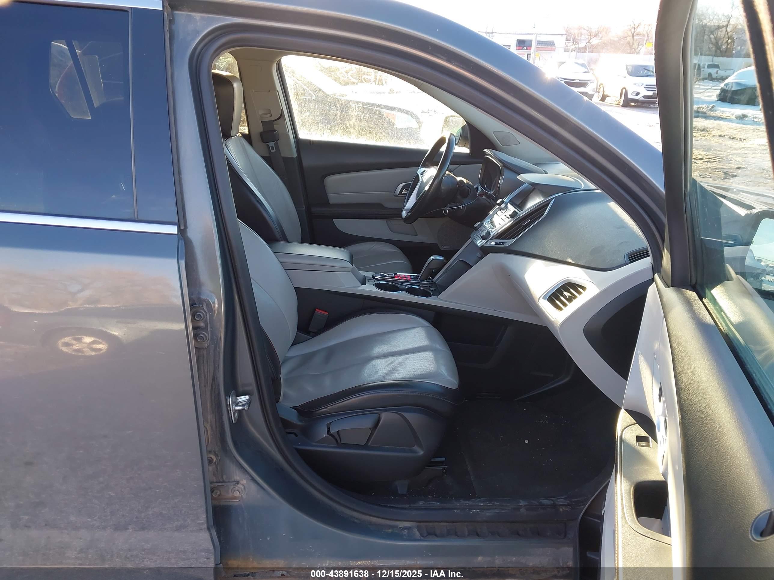 GMC TERRAIN image 5