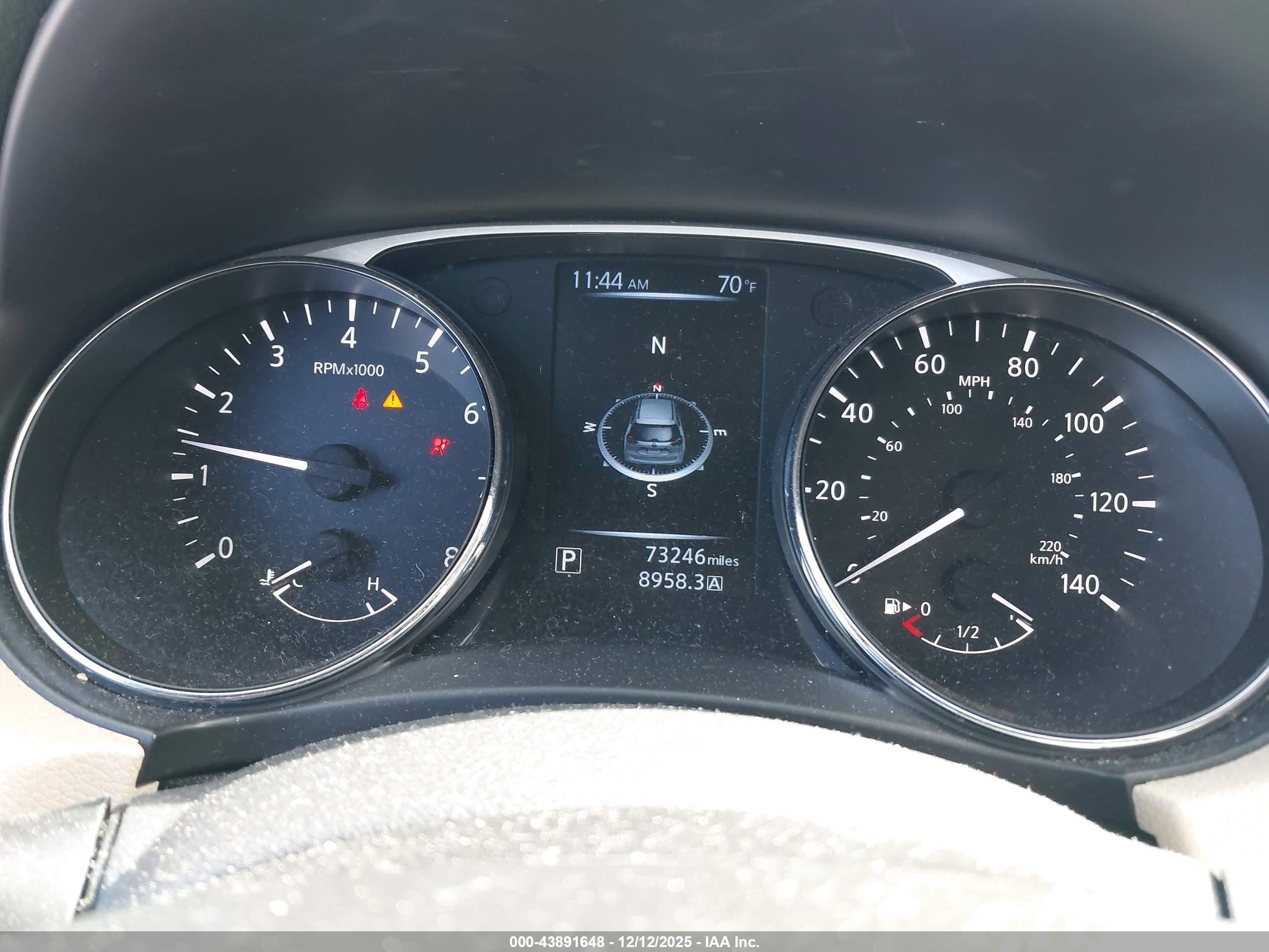 NISSAN ROGUE image 7