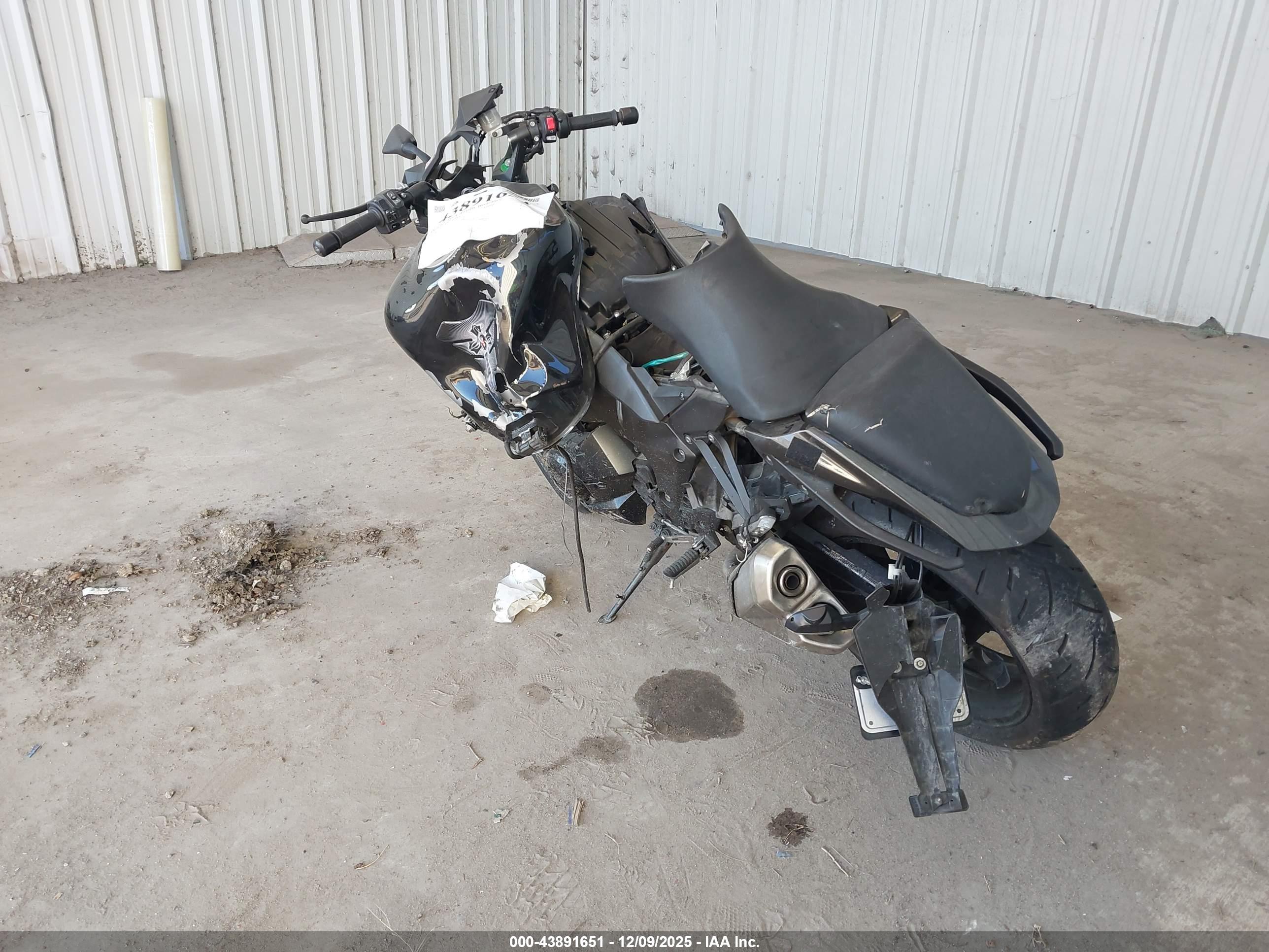 KAWASAKI ZX1000 image 3