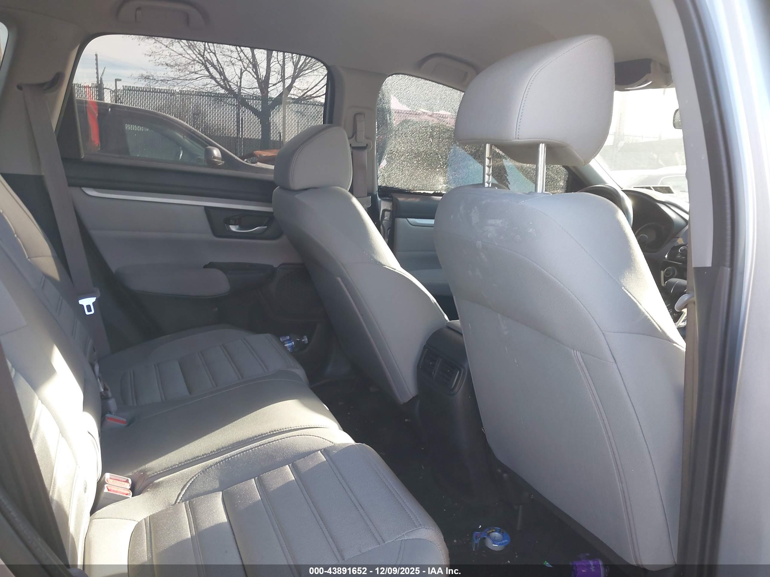 HONDA CR-V image 8