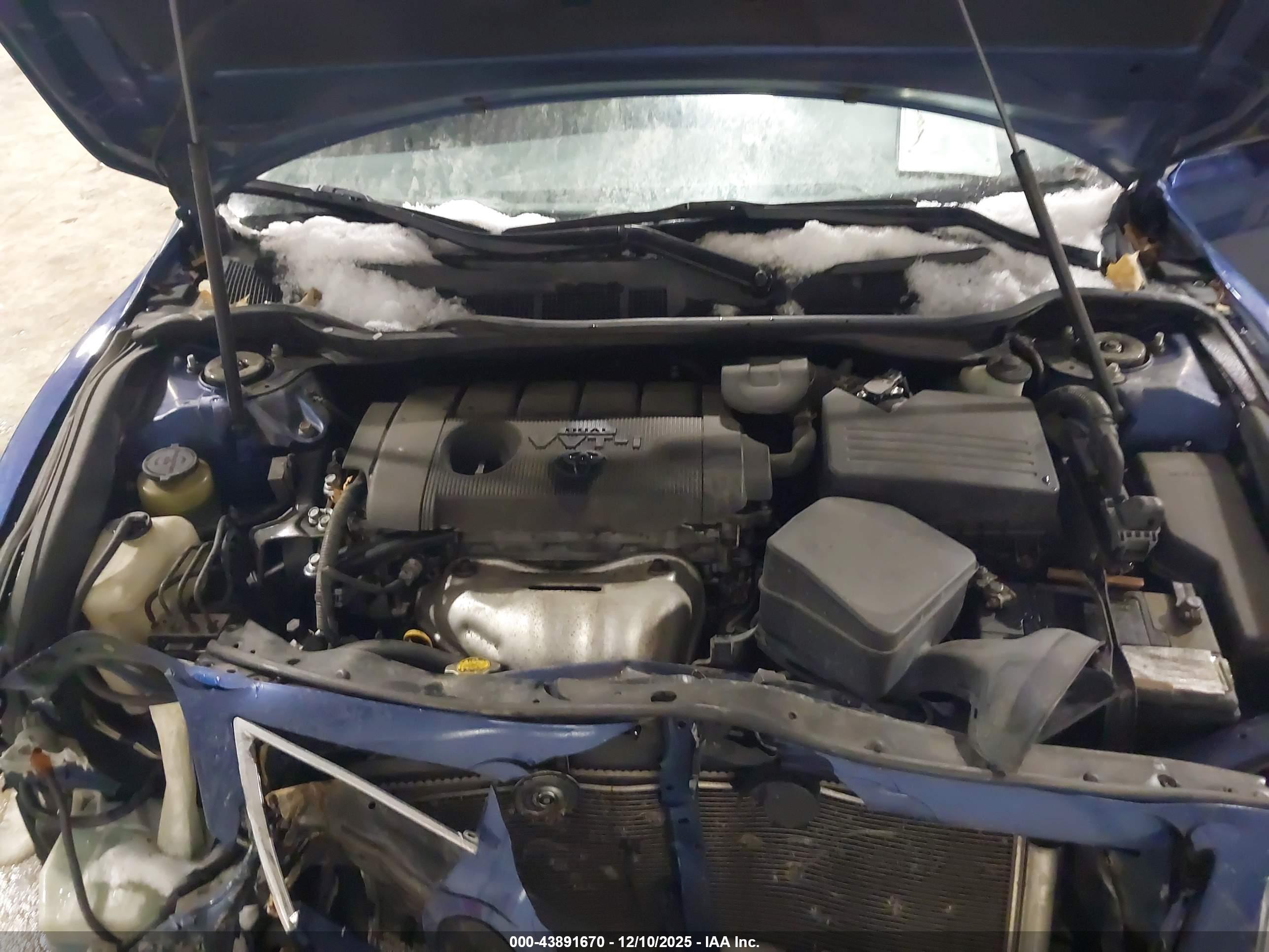 TOYOTA CAMRY image 10