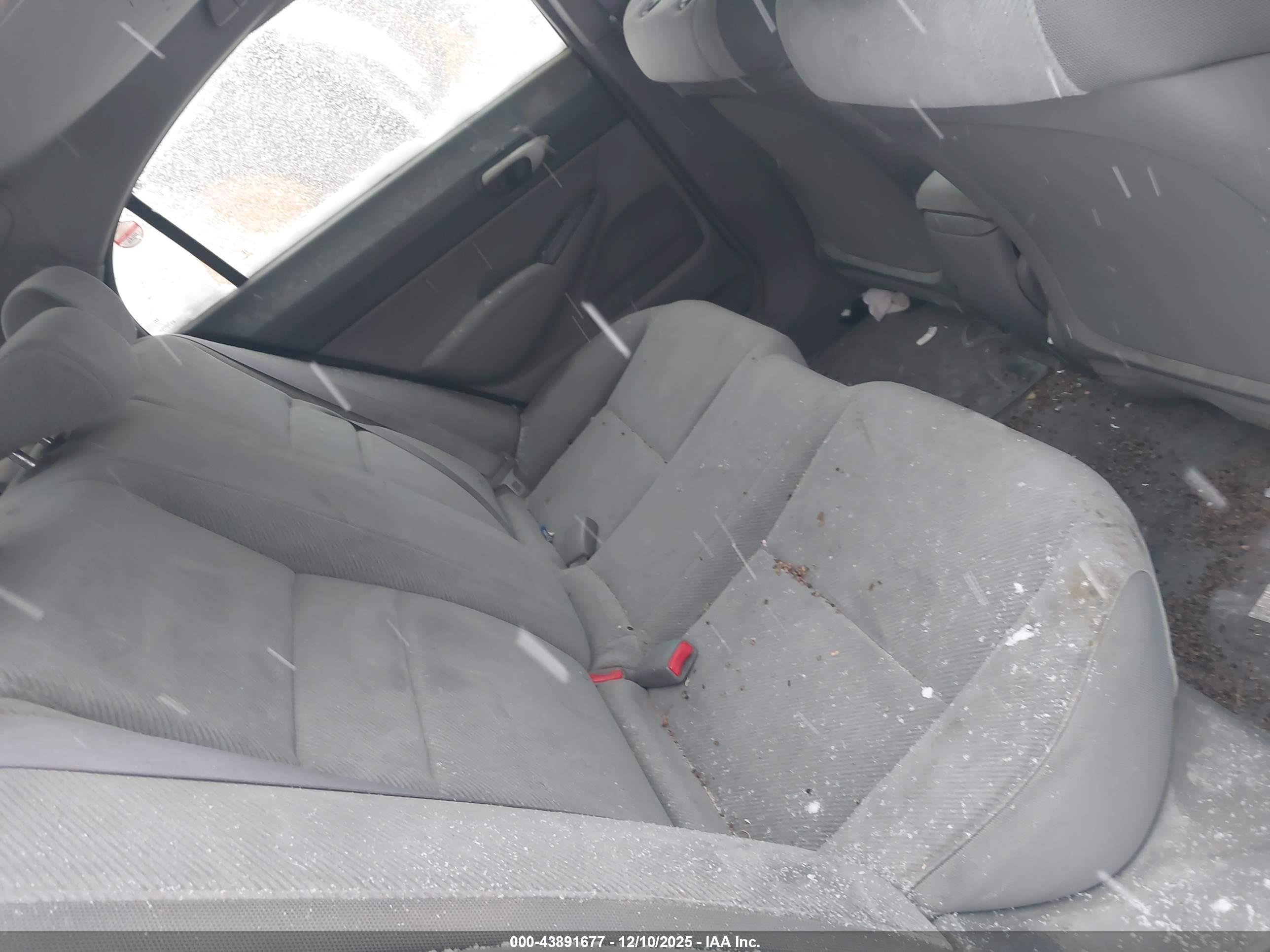 HONDA CIVIC image 8