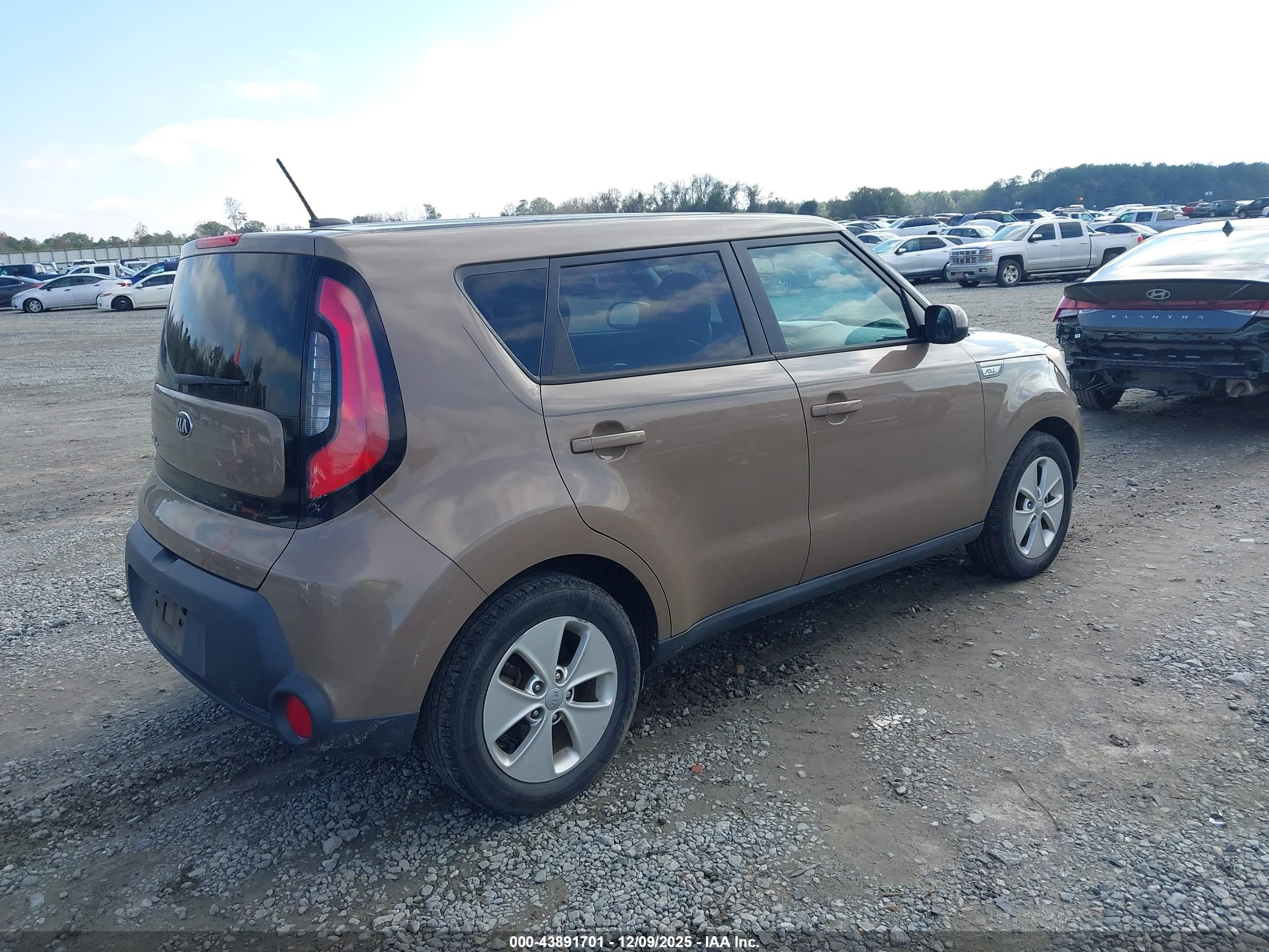 KIA SOUL image 4